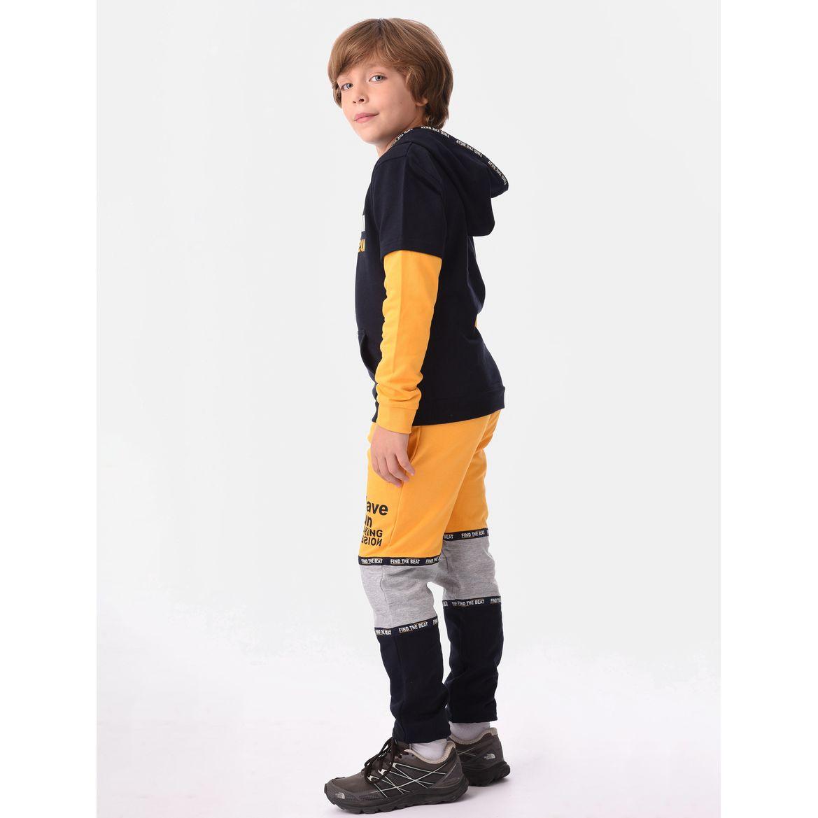 Urbasy X Styli Slogan Print Hooded Sweatshirt & Joggers Set-boys-clothing-setsandcoords-image-4