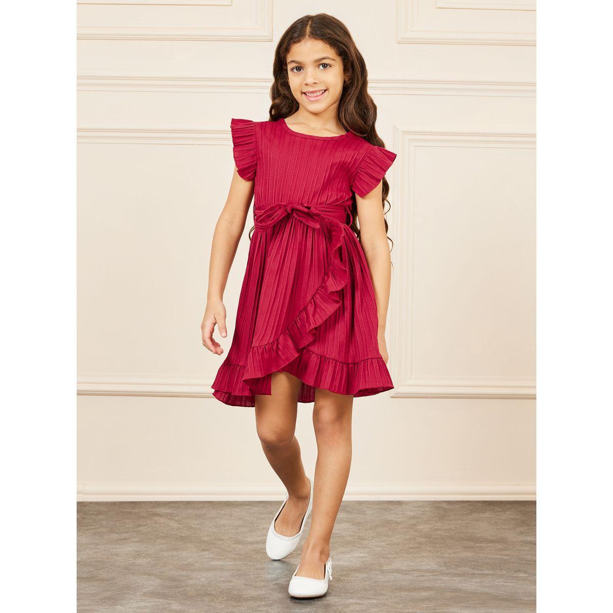 فستان بتفاصيل بارزة الملمس مع كشكش ورباط خصر-girls-clothing-dressesandjumpsuits-image-1