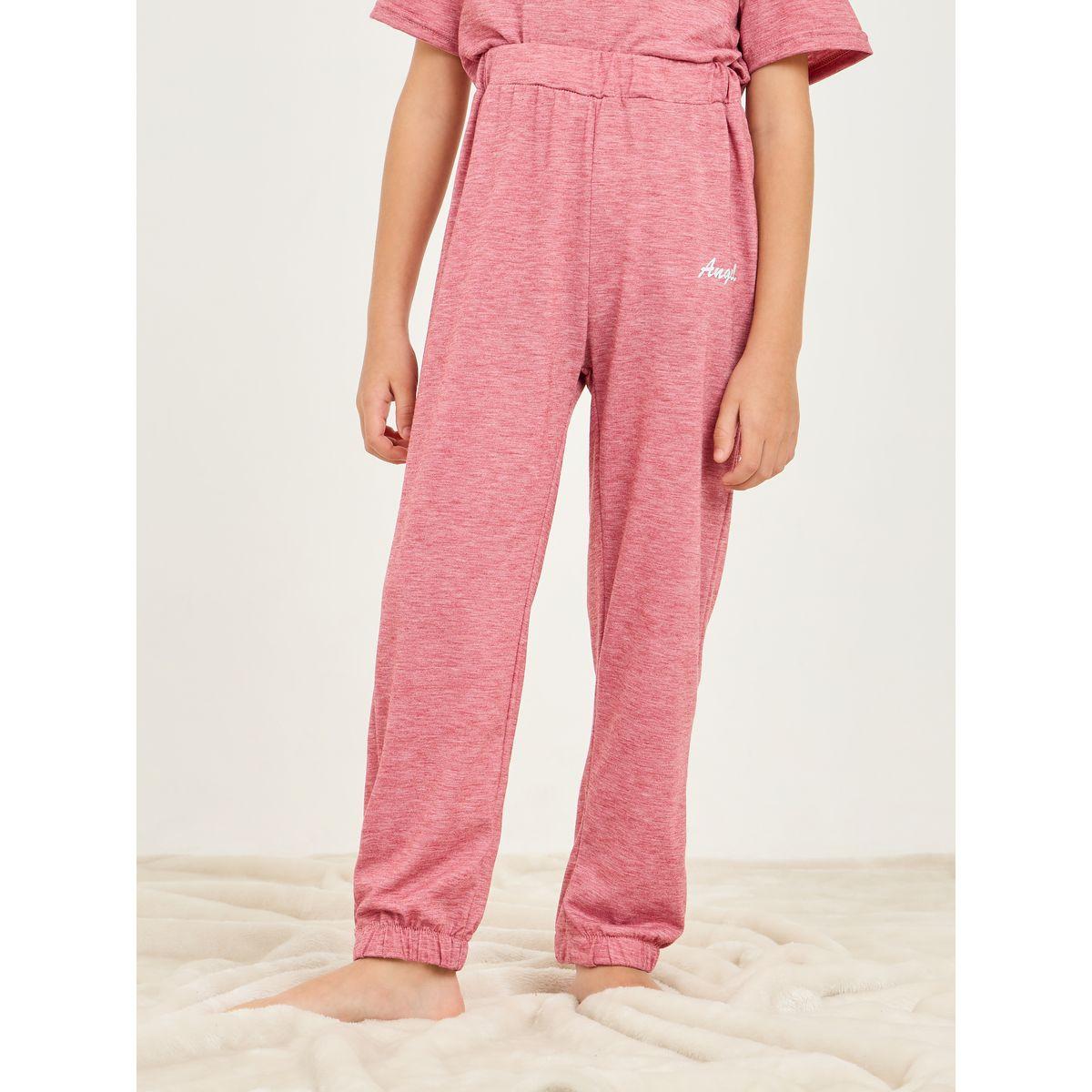 مجموعة من جوغر وتيشيرت بطبعة بليسمنت-boys-clothing-nightwear-image-6