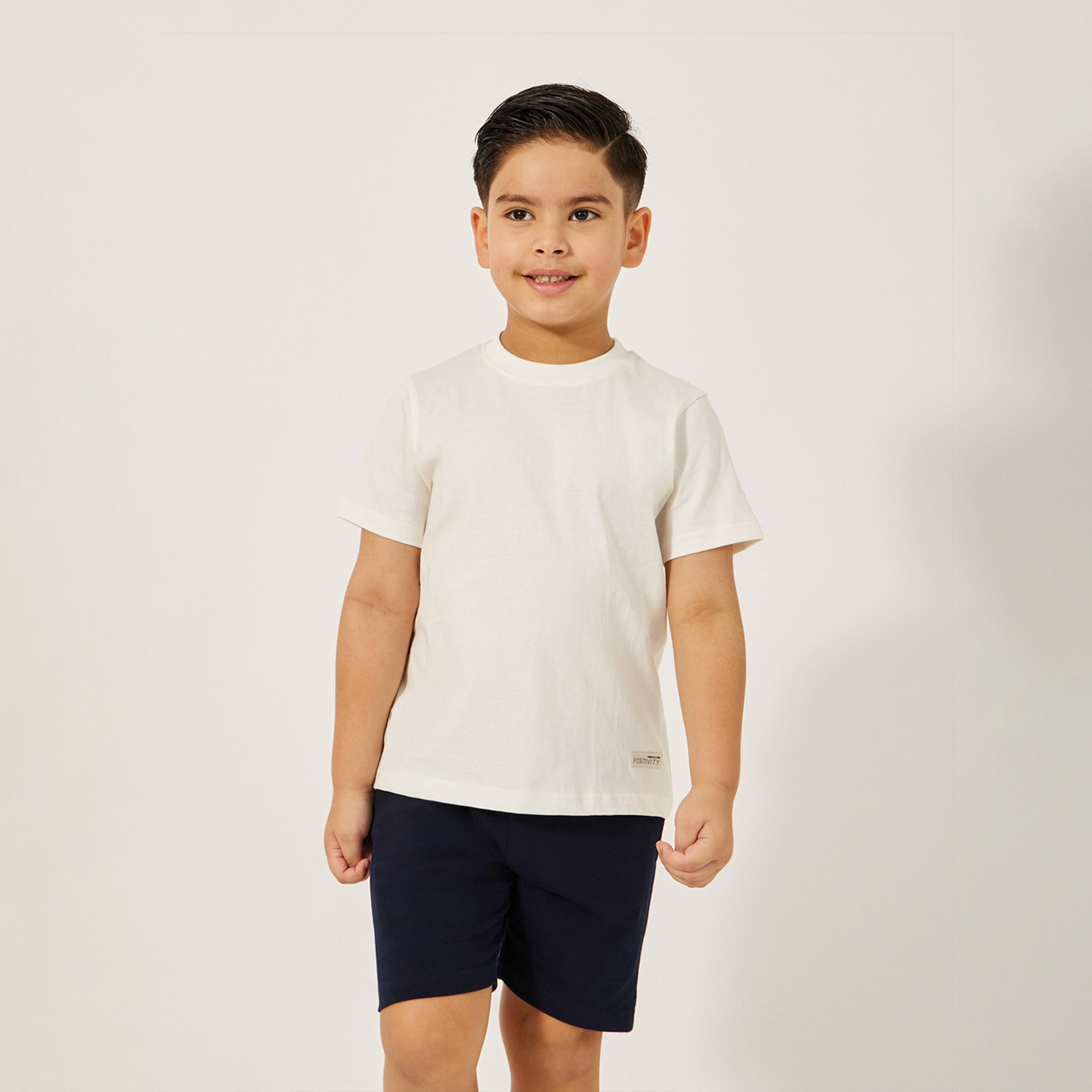 ستايلي - طقم تي شيرت سادة برقبة دائرية مع شورت-boys-clothing-setsandcoords-image-12