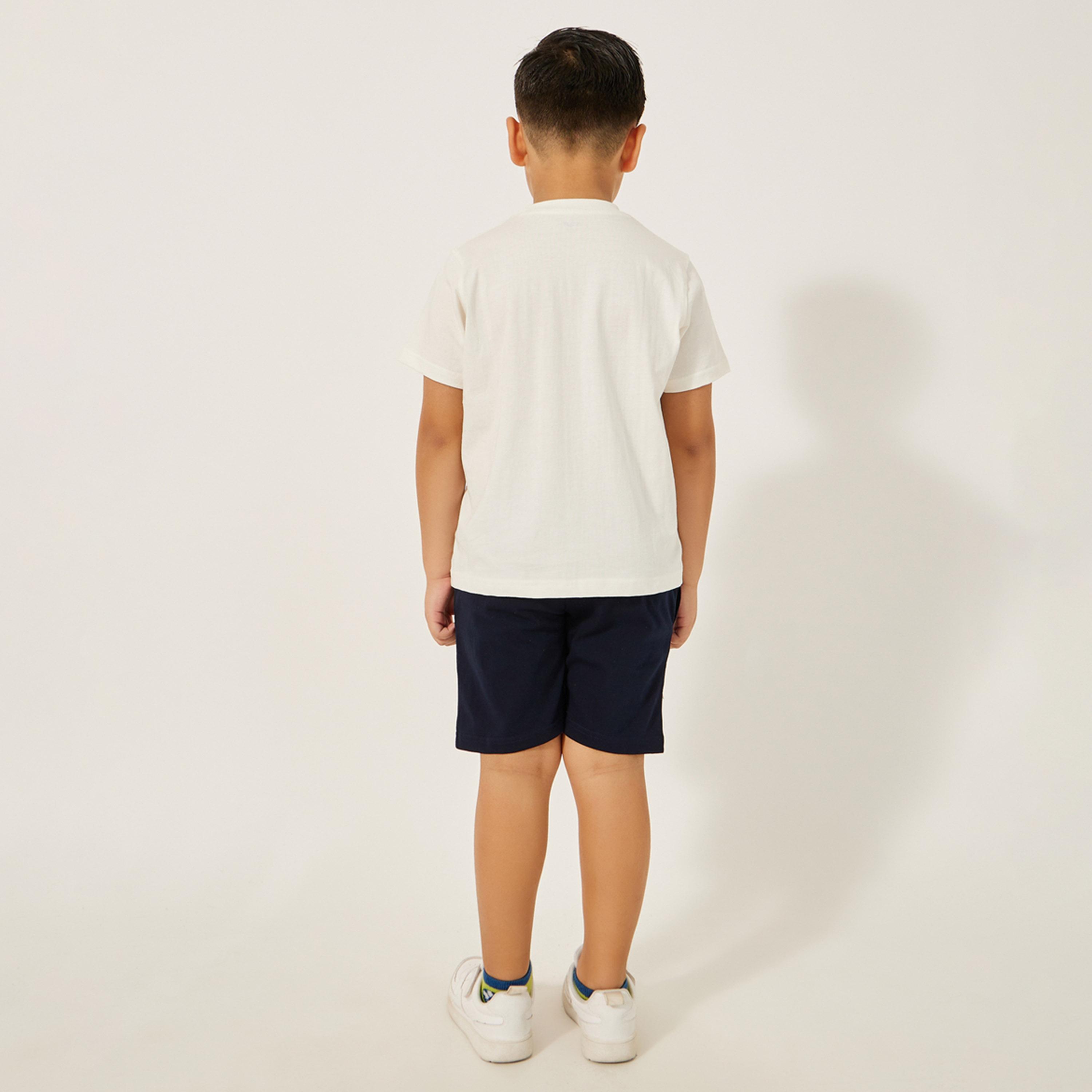 ستايلي - طقم تي شيرت سادة برقبة دائرية مع شورت-boys-clothing-setsandcoords-image-14