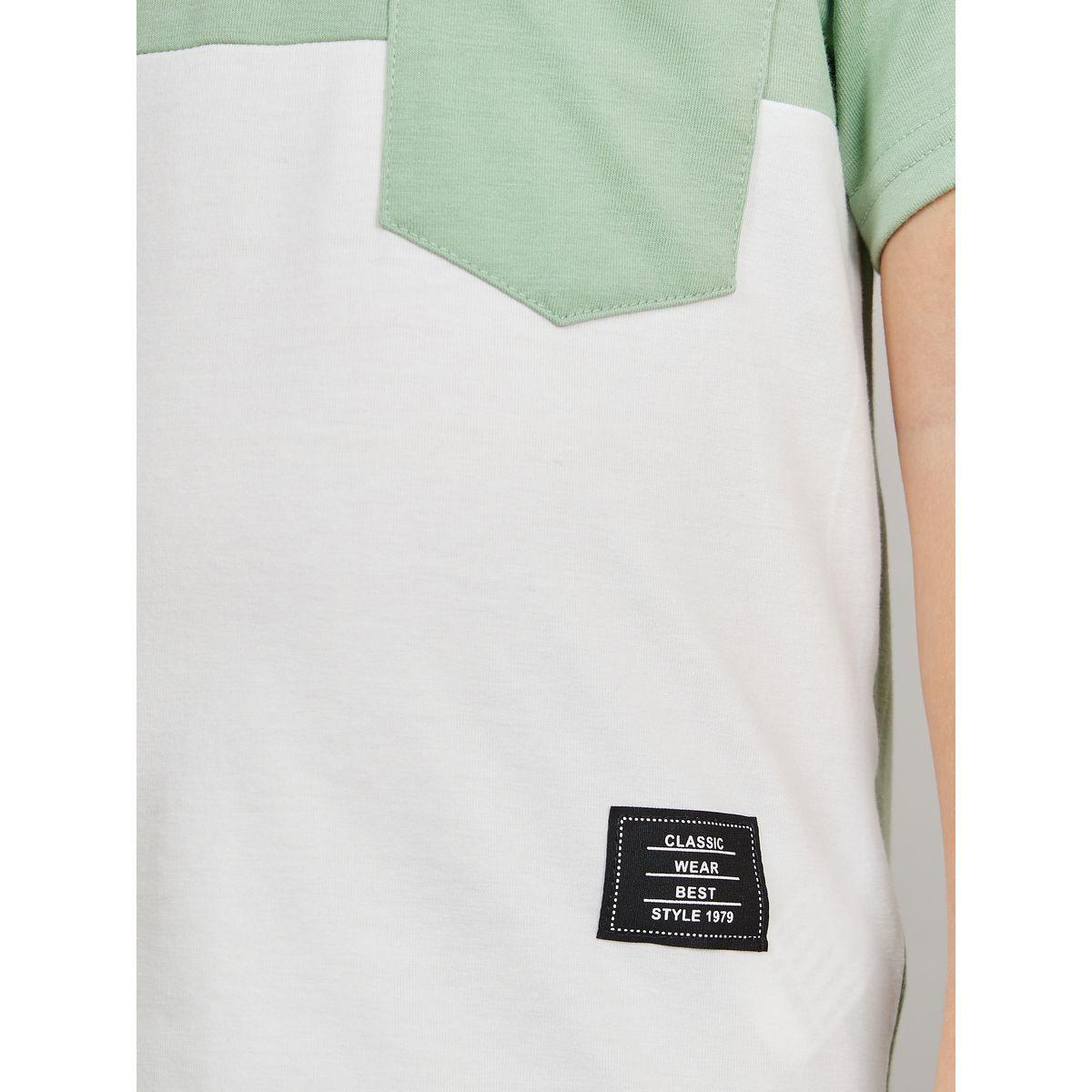 Styli Pocket Detail Colorblock Patch Detail T-shirt-boys-clothing-tshirtsandpolos-image-3