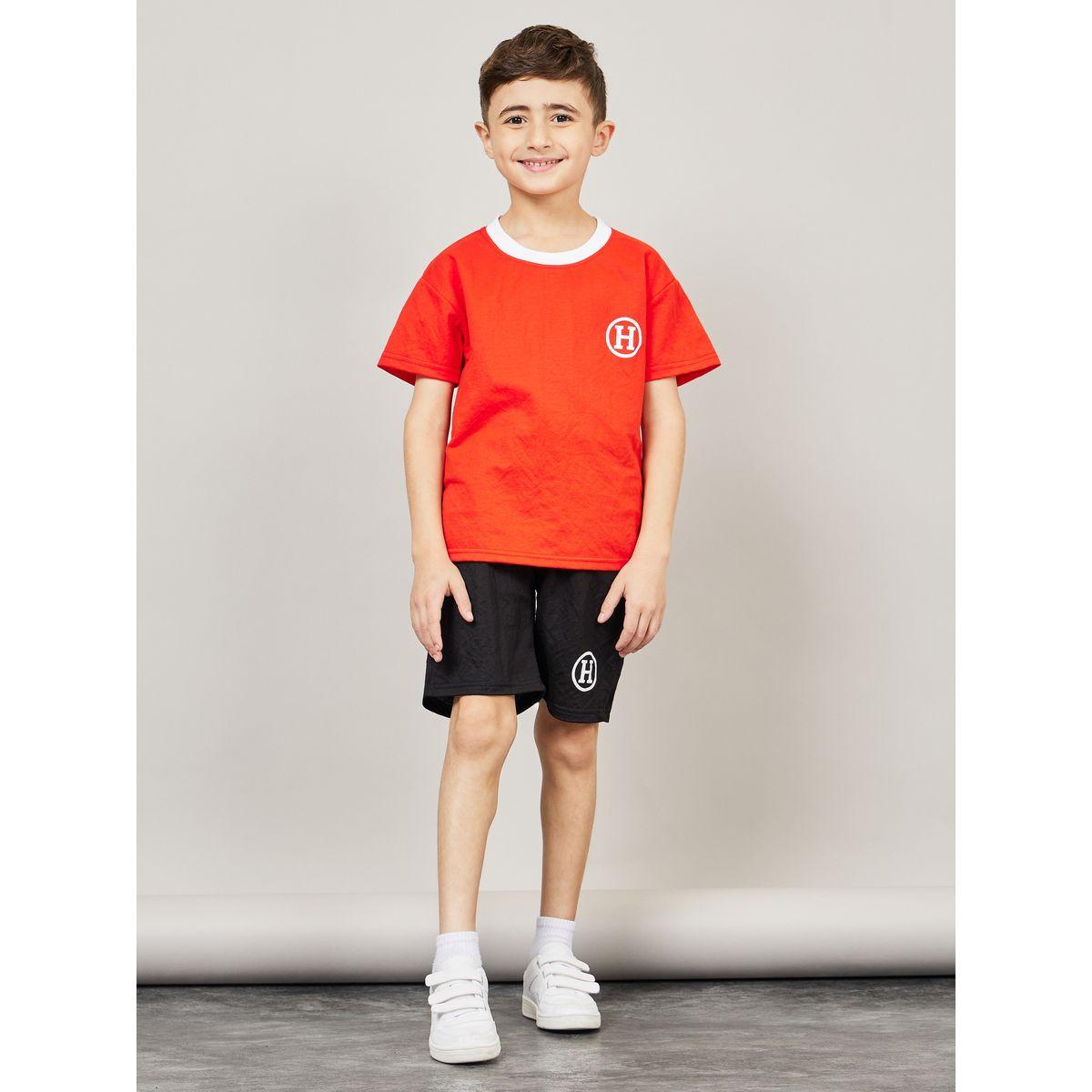 مجموعة من شورت وتيشيرت بطبعة بليسمنت-boys-clothing-setsandcoords-image-1