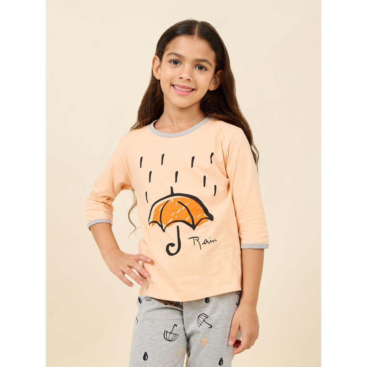 طقم من بنطال بيجاما وتيشيرت بطبعة جرافيك-girls-clothing-nightwear-image-2