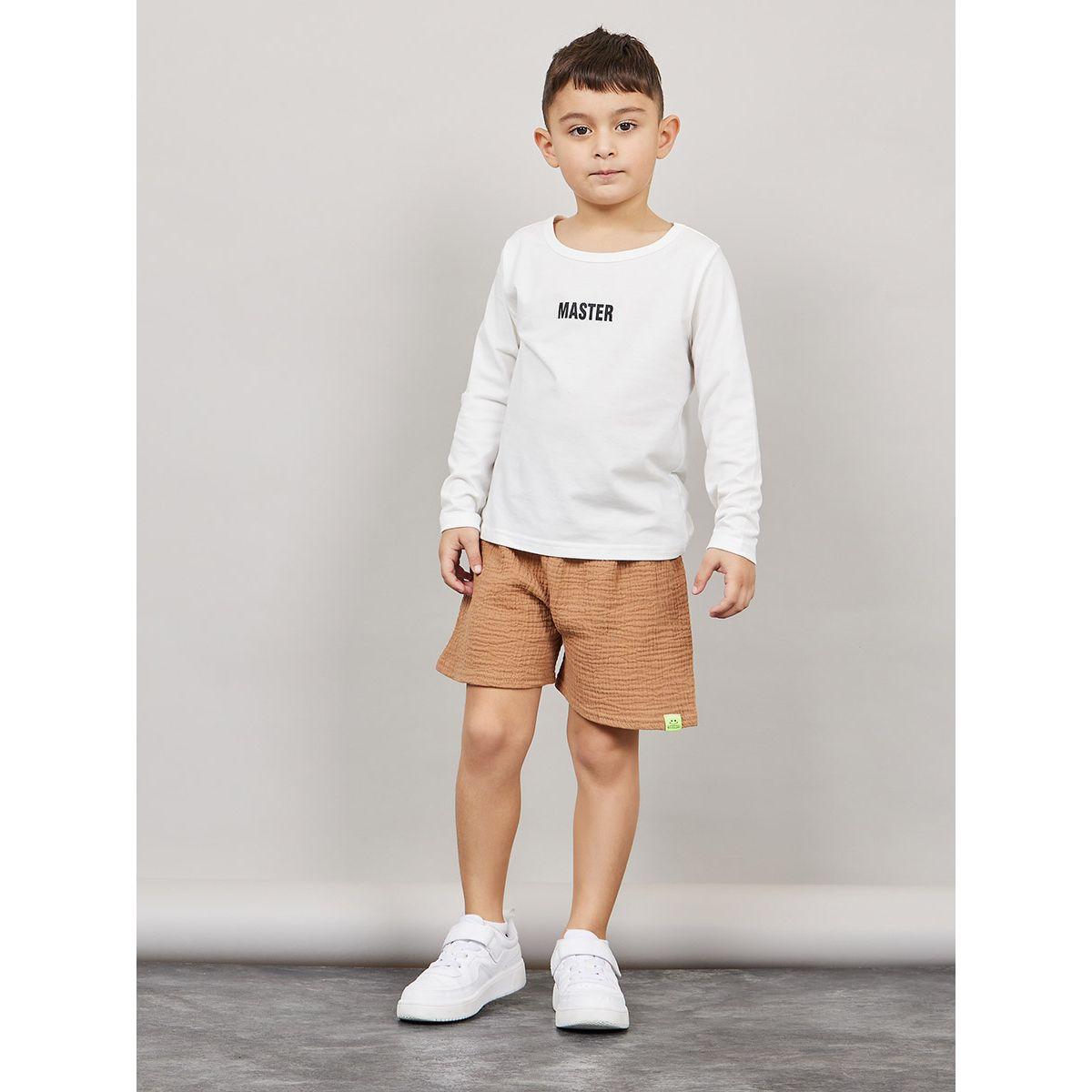 Styli Textured Patch Detail Short-boys-clothing-bottoms-shorts-image-2
