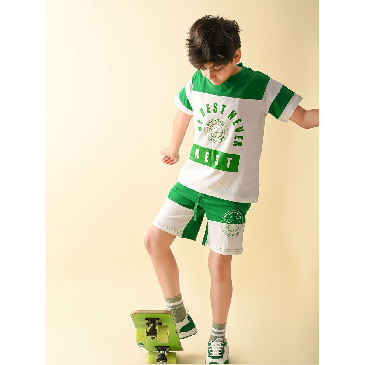 مجموعة من شورت وتيشيرت بنمط كتل الالوان ليل بيكس × ستايلي-boys-clothing-setsandcoords-image-3
