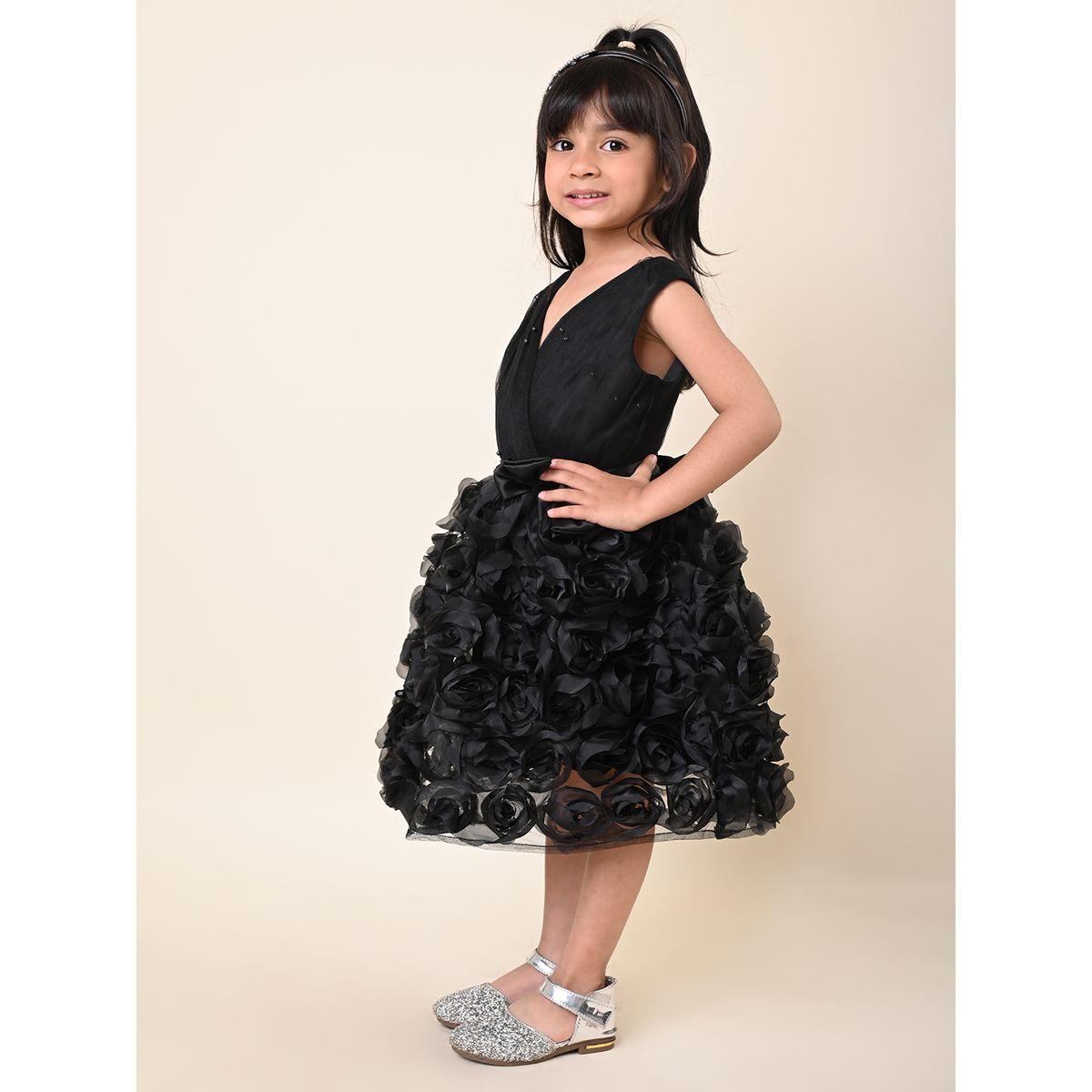 فستان سكاتر بتفاصيل شبكية مع فيونكة ليل بيكس × ستايلي-girls-clothing-dressesandjumpsuits-image-4