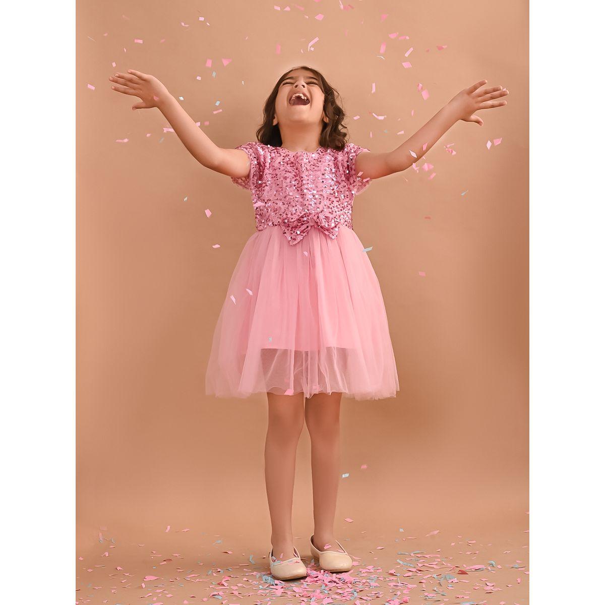 فستان سكاتر مزين بفيونكة مع ترتر ليل بيكس × ستايلي-girls-clothing-dressesandjumpsuits-image-5