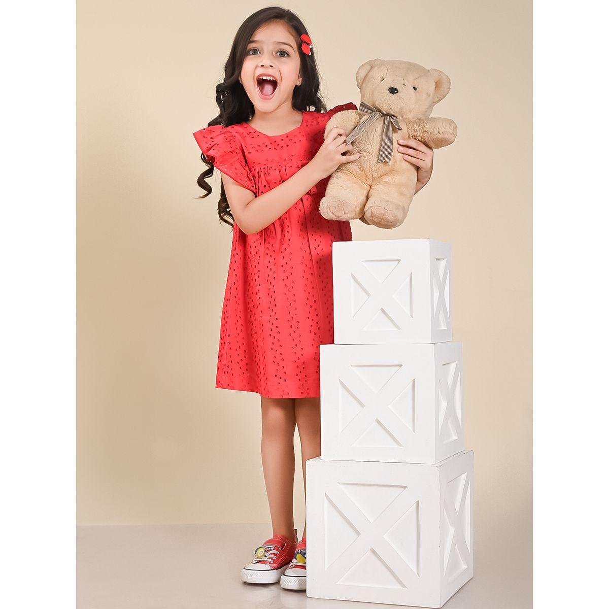 فستان مزين بفتحات وتفاصيل كشكش ليل بيكس × ستايلي-girls-clothing-dressesandjumpsuits-image-1