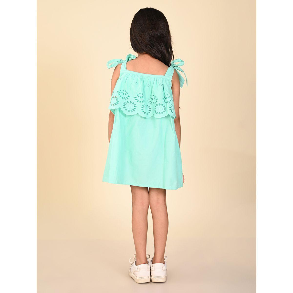 فستان مزين بفتحات صغيرة واكمام باربطة ليل بيكس × ستايلي-girls-clothing-dressesandjumpsuits-image-2