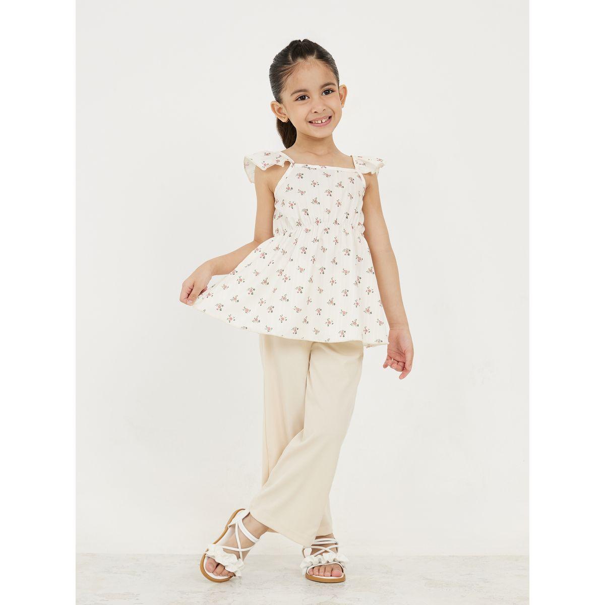 بلوزة بيبلوم بتفاصيل كشكش وطبعات صغيرة-girls-clothing-tshirts-image-2