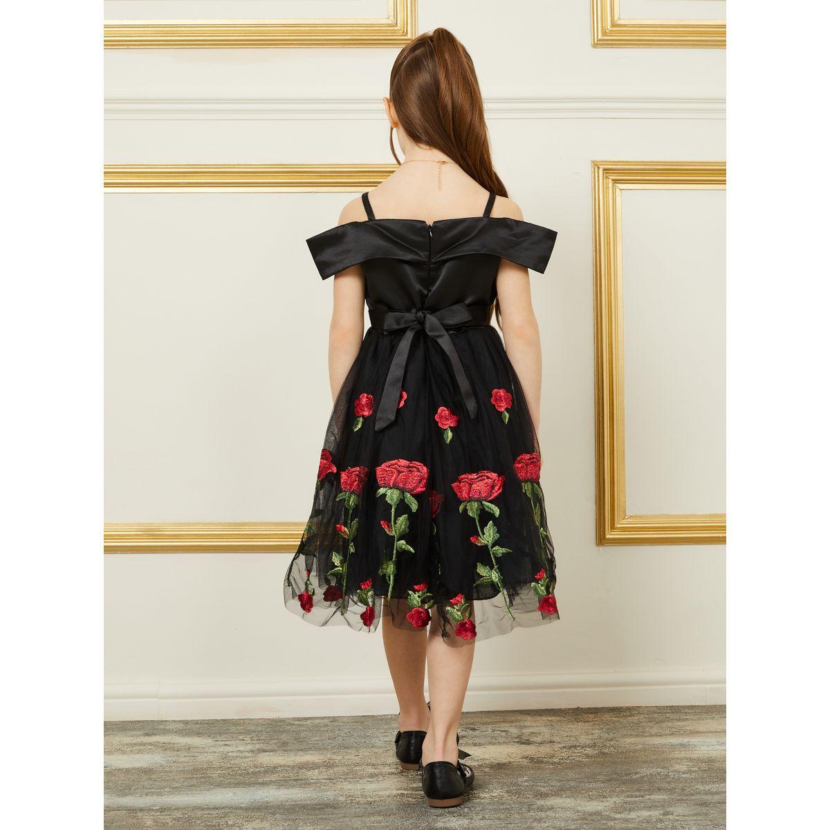 فستان شبك مُطرّز بزهور مع اكتاف مكشوفة-girls-clothing-dressesandjumpsuits-image-4