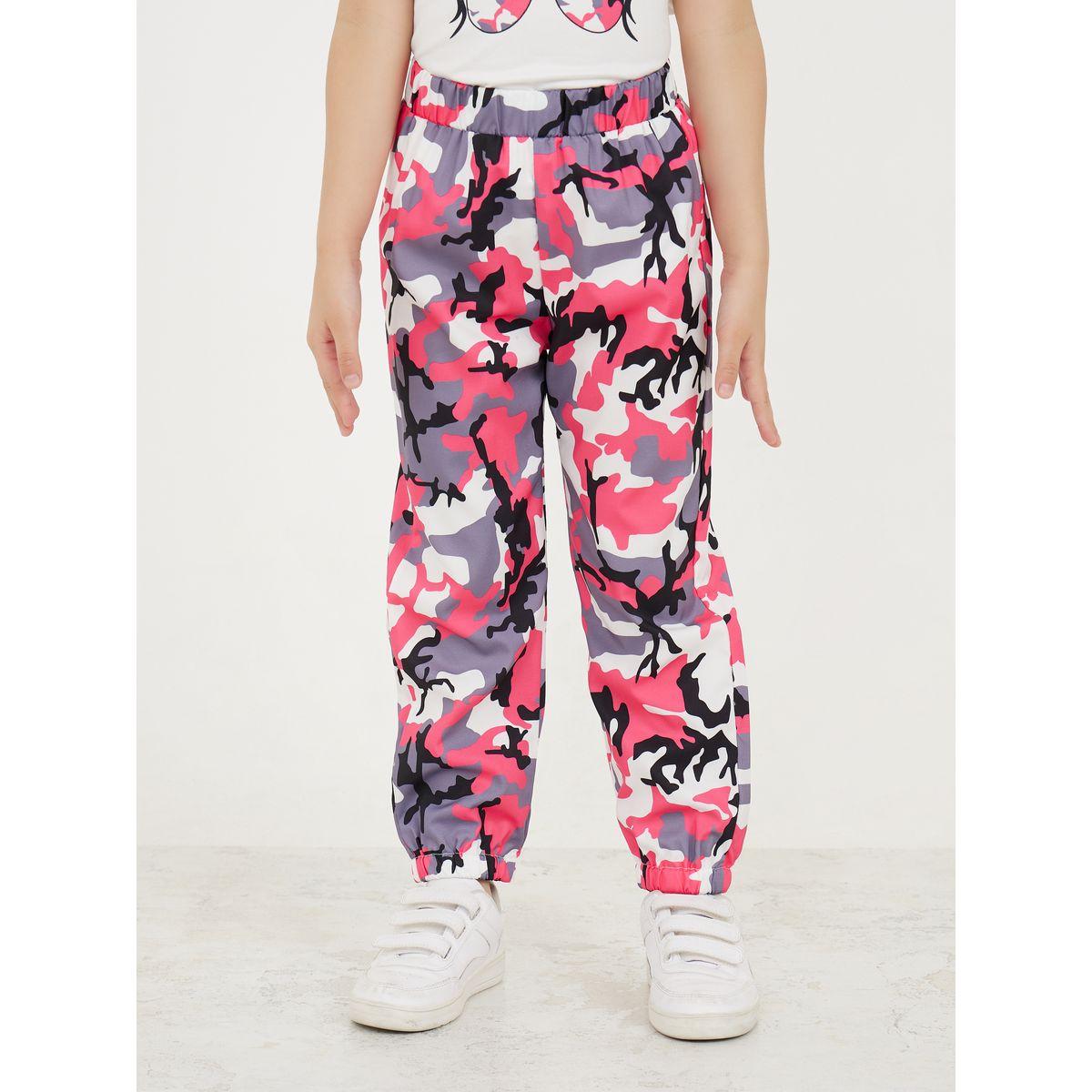 Styli Graphic Print T-Shirt with Short Sleeves & Pants Set-girls-clothing-setsandcoords-image-5