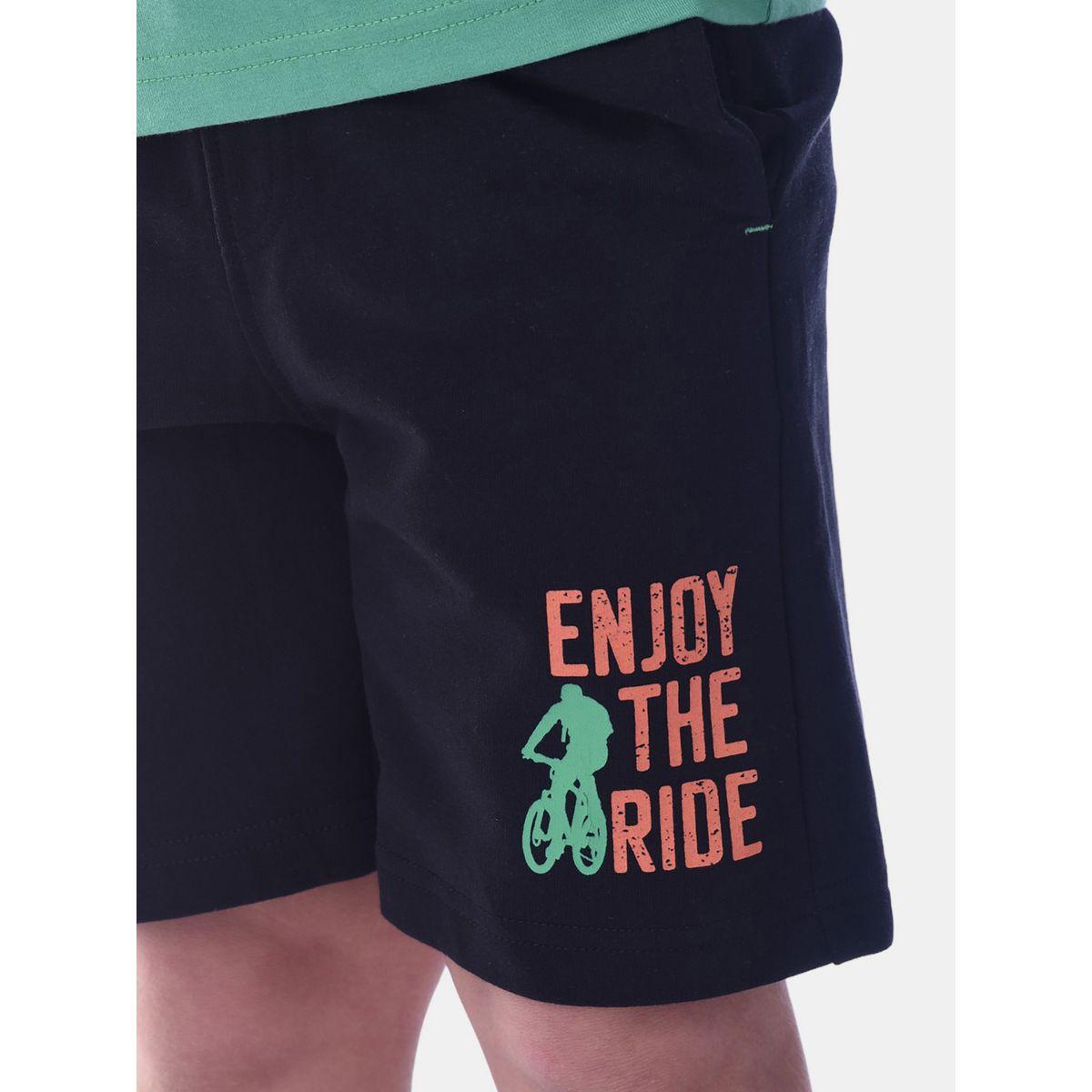 مجموعة من شورت وتيشيرت بطبعة جرافيك فيكتور آند جين × ستايلي-boys-clothing-setsandcoords-image-3