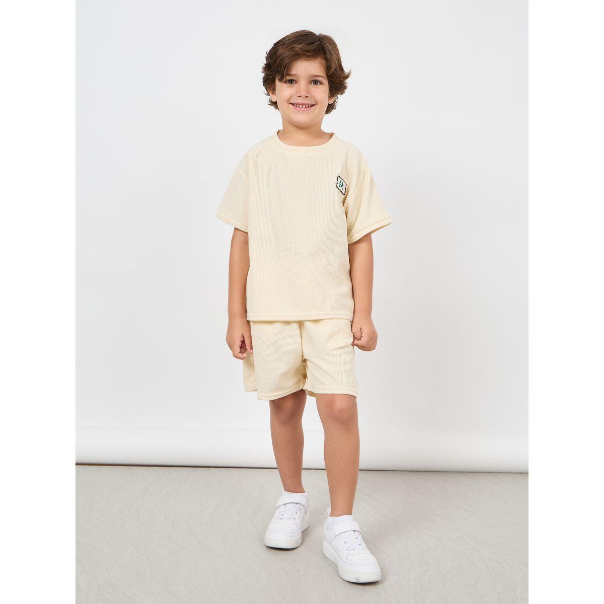 مجموعة من شورت وتيشيرت فضفاض بنمط وافل-boys-clothing-setsandcoords-image-1