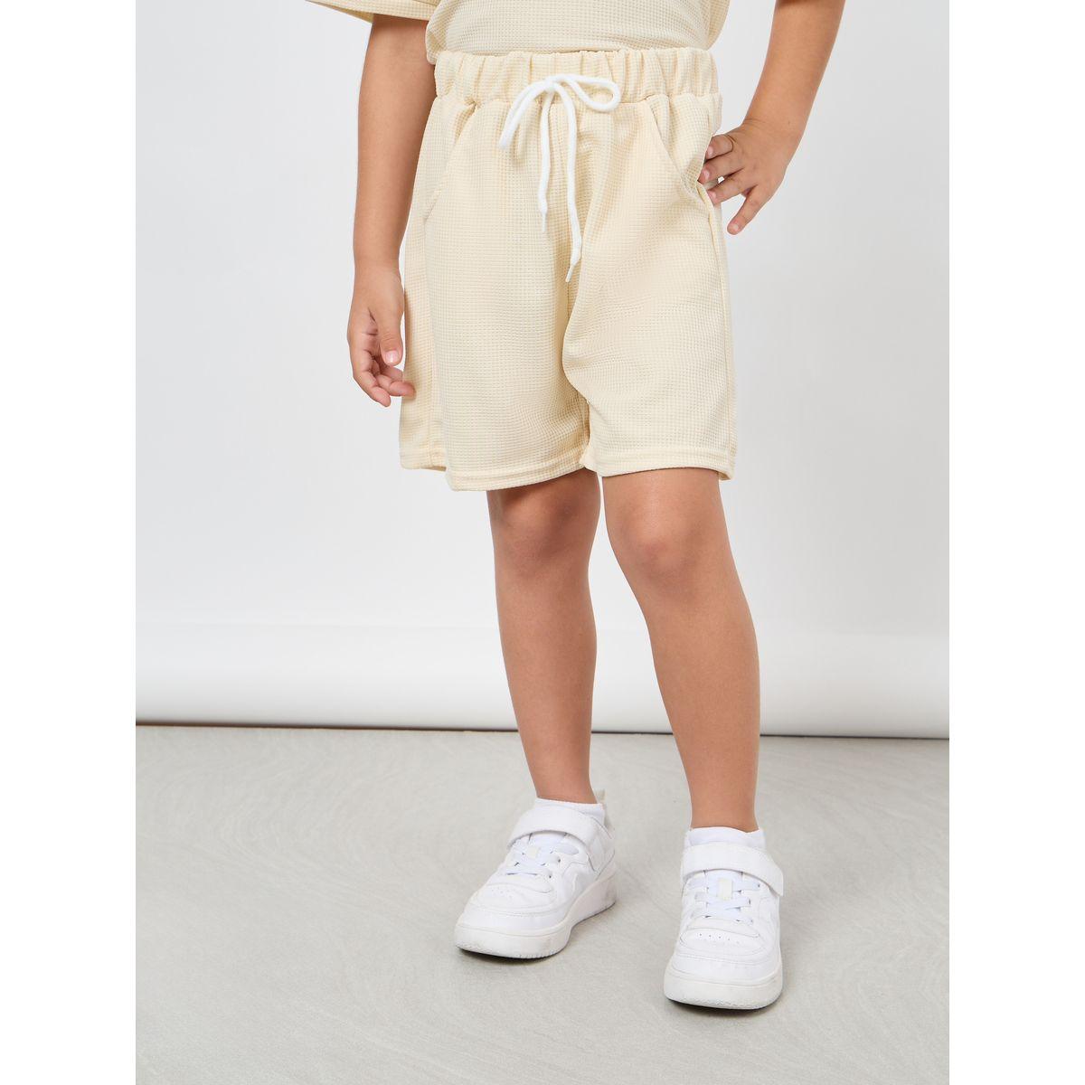 مجموعة من شورت وتيشيرت فضفاض بنمط وافل-boys-clothing-setsandcoords-image-5