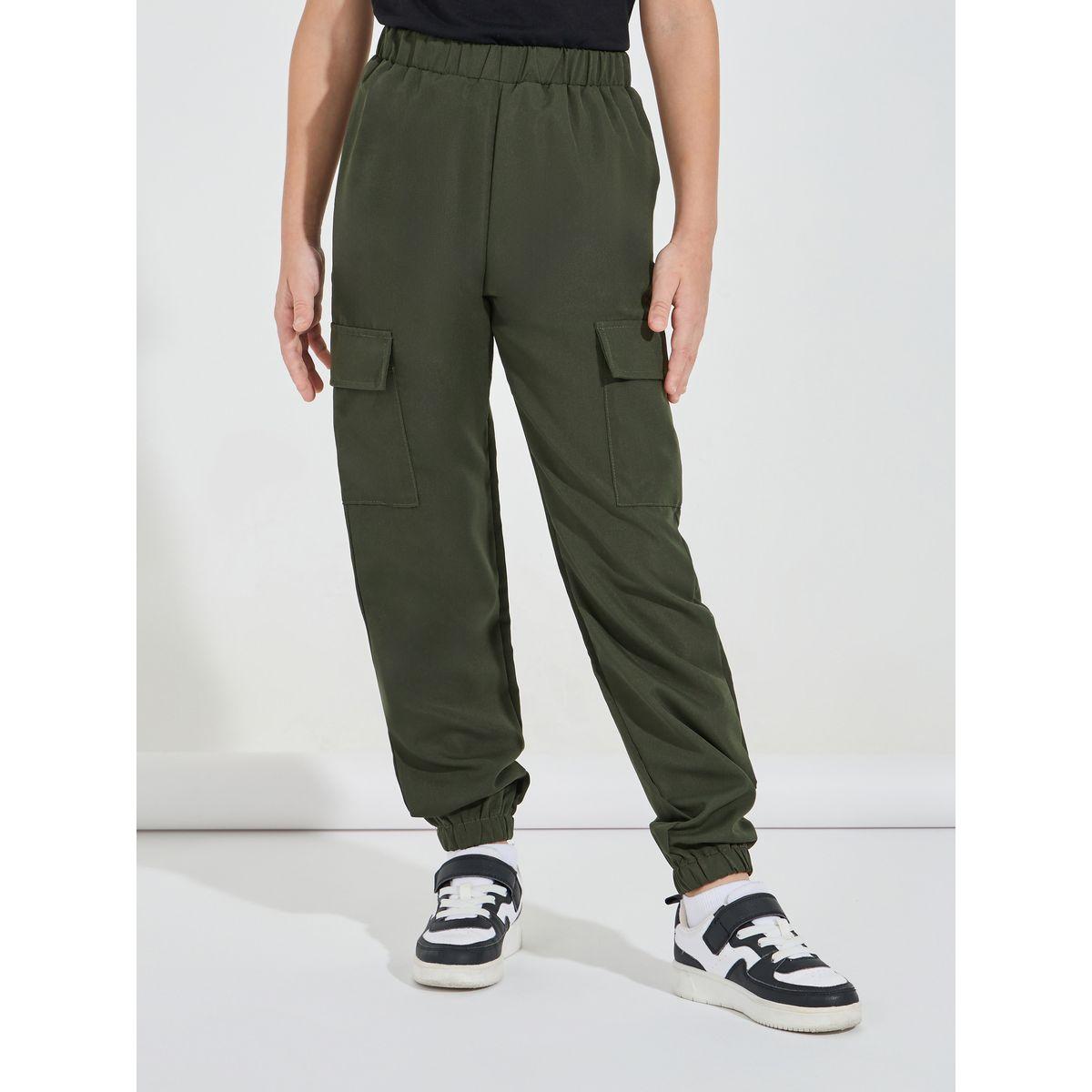 بنطال سادة بنمط كارجو وخصر مطاطي-boys-clothing-bottoms-trousers-image-1