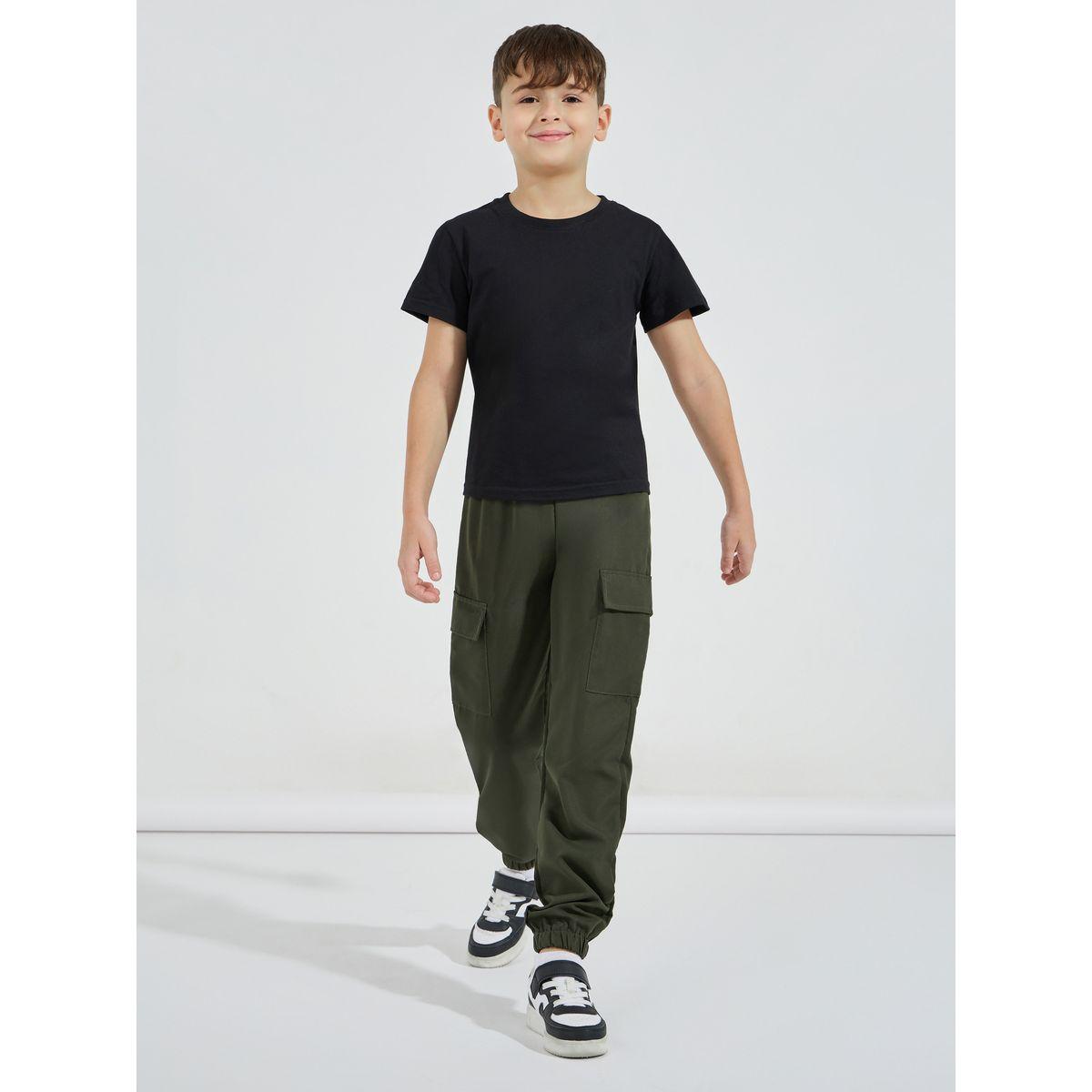 بنطال سادة بنمط كارجو وخصر مطاطي-boys-clothing-bottoms-trousers-image-2