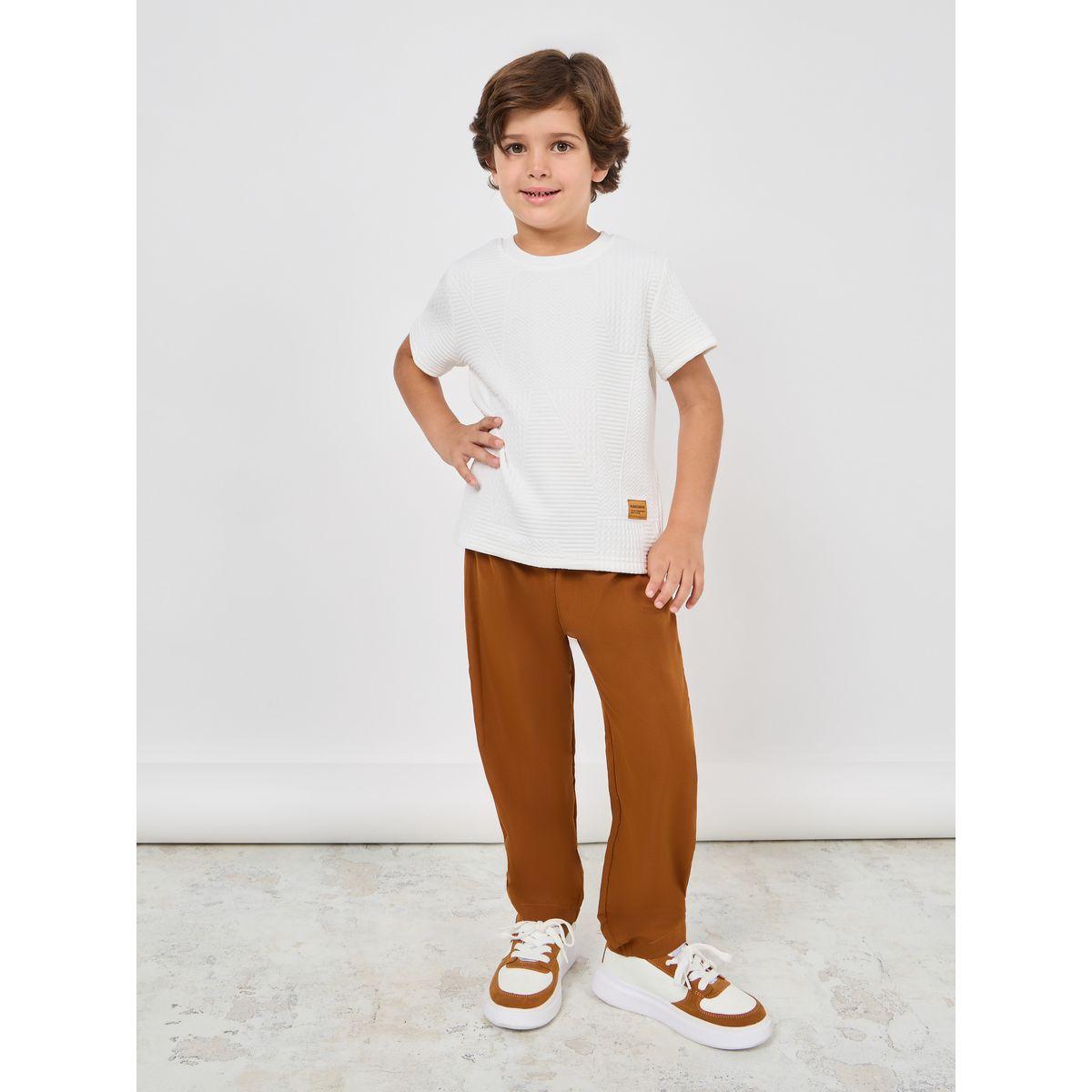 مجموعة من بنطال بقصة مريحة مع تيشيرت-boys-clothing-setsandcoords-image-1