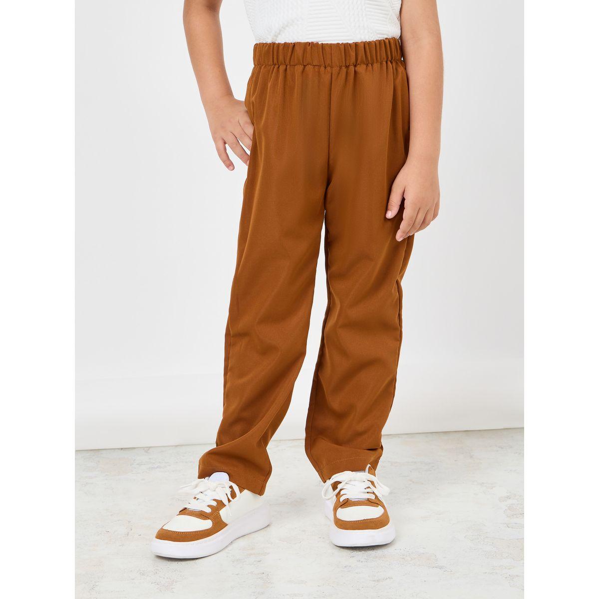 Styli Patch Detail Textured T-shirt and Relaxed Fit Pant Set-boys-clothing-setsandcoords-image-5