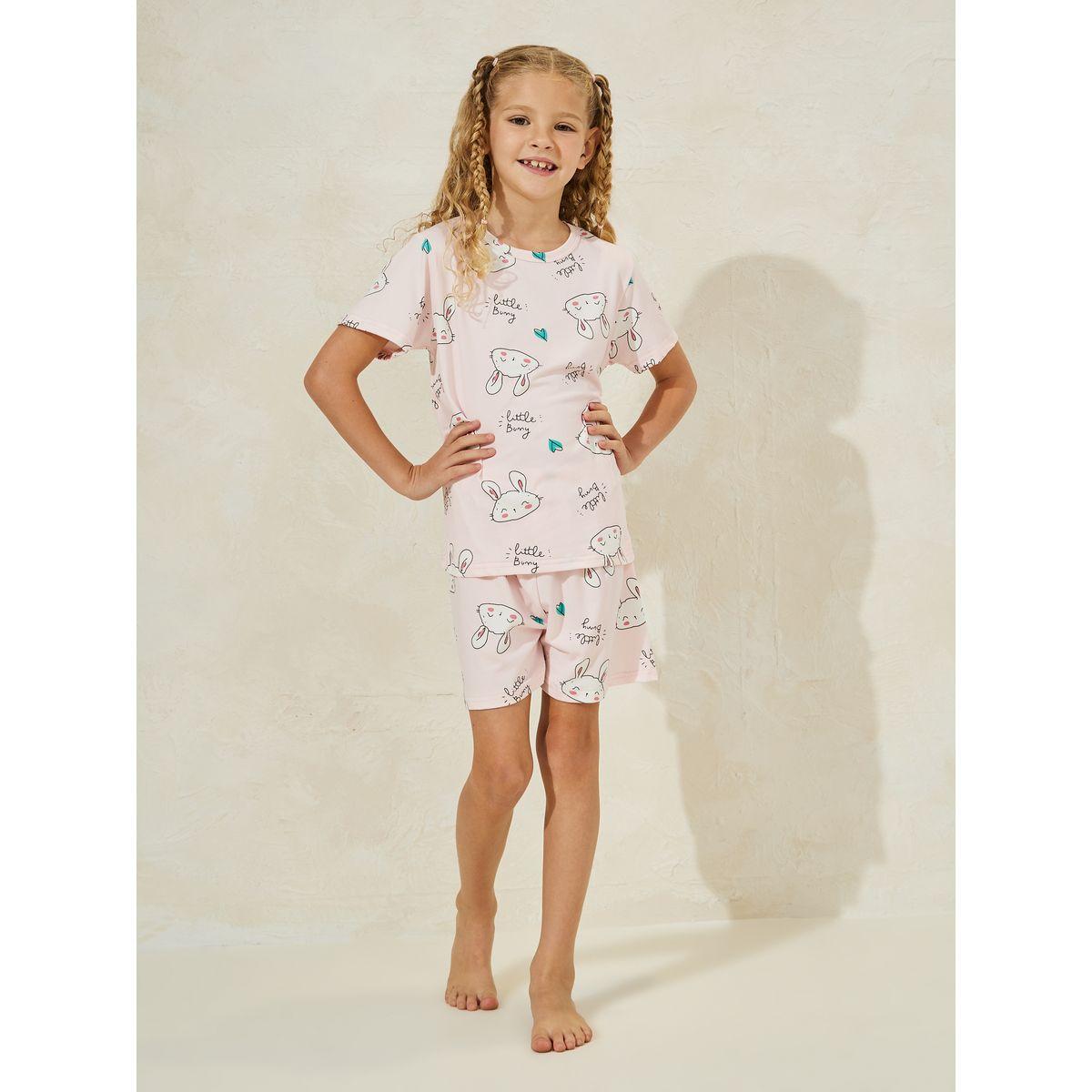 مجموعة من شورت وتيشيرت بطبعة ليتل باني-girls-clothing-nightwear-image-1