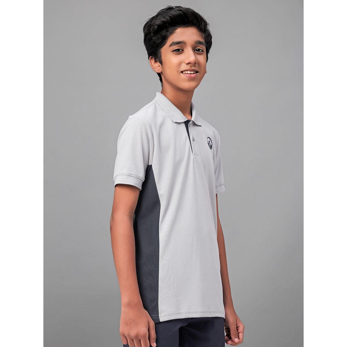 تيشيرت بياقة بولو وتداخلات بنمط كتل الالوان تكنوسبورت × ستايلي-boys-clothing-tshirtsandpolos-image-3