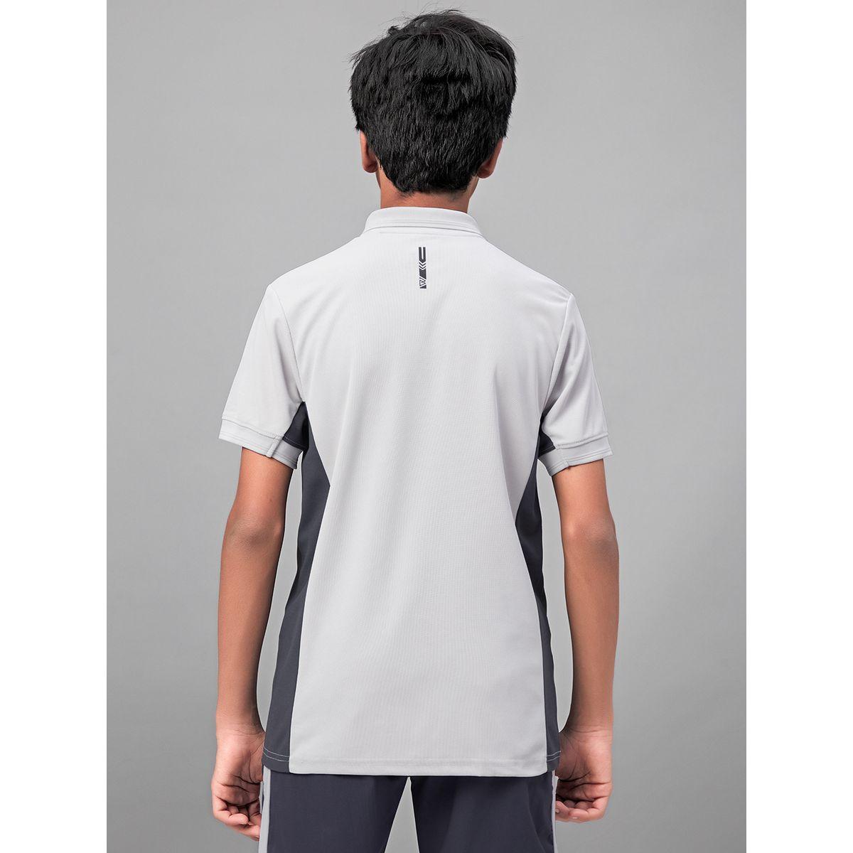 تيشيرت بياقة بولو وتداخلات بنمط كتل الالوان تكنوسبورت × ستايلي-boys-clothing-tshirtsandpolos-image-4