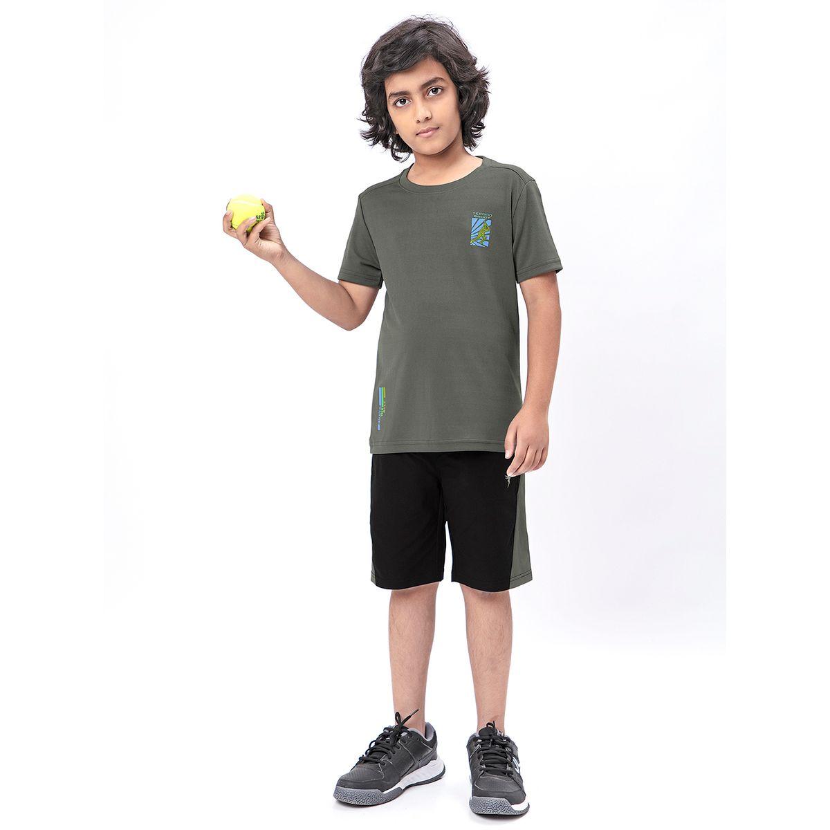 تيشيرت بقصة سليم فت وطبعة شعار تكنوسبورت × ستايلي-boys-clothing-tshirtsandpolos-image-4