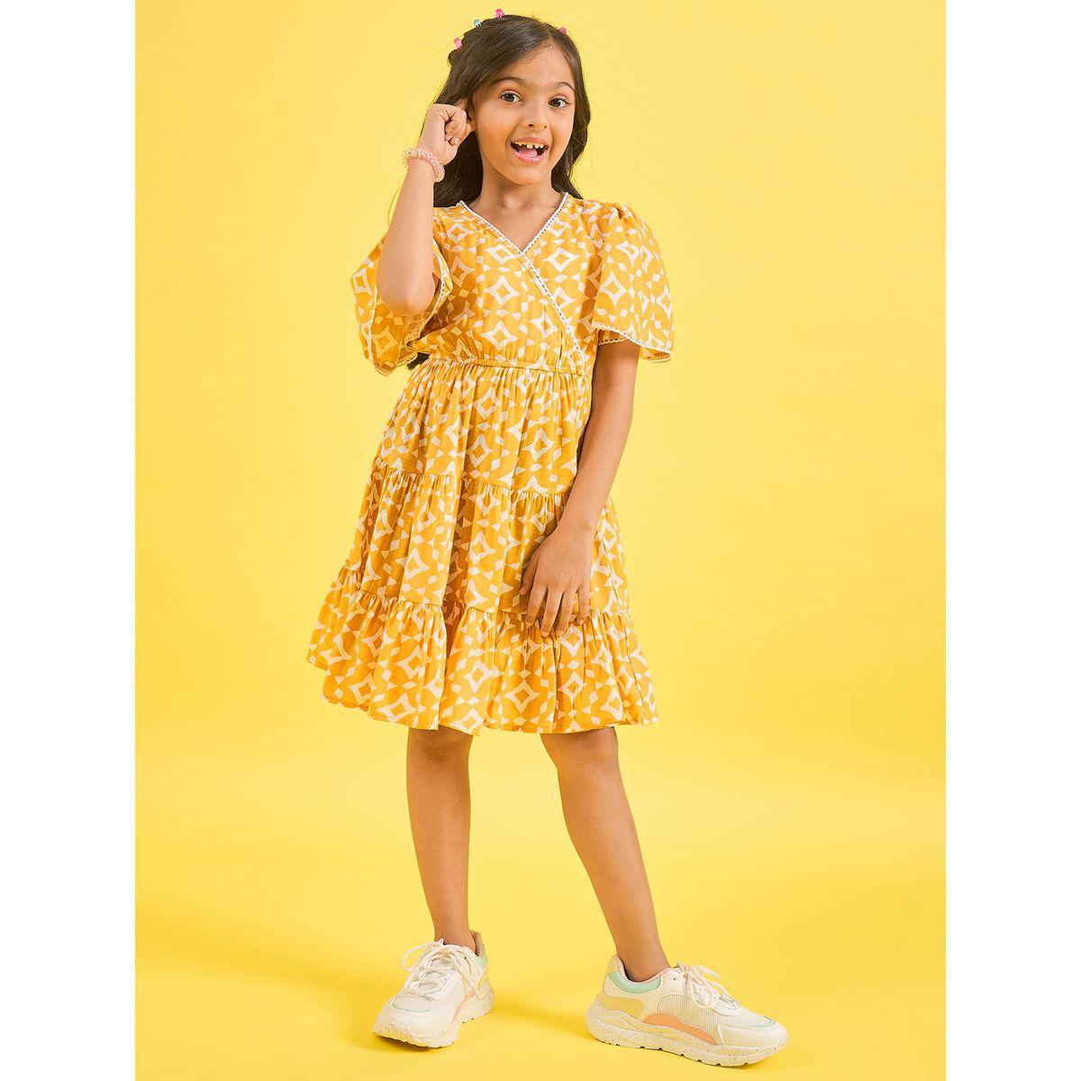 فستان مطبع بالكامل مع كسرات ونمط لف ستايلو بَج × ستايلي-girls-clothing-dressesandjumpsuits-image-1