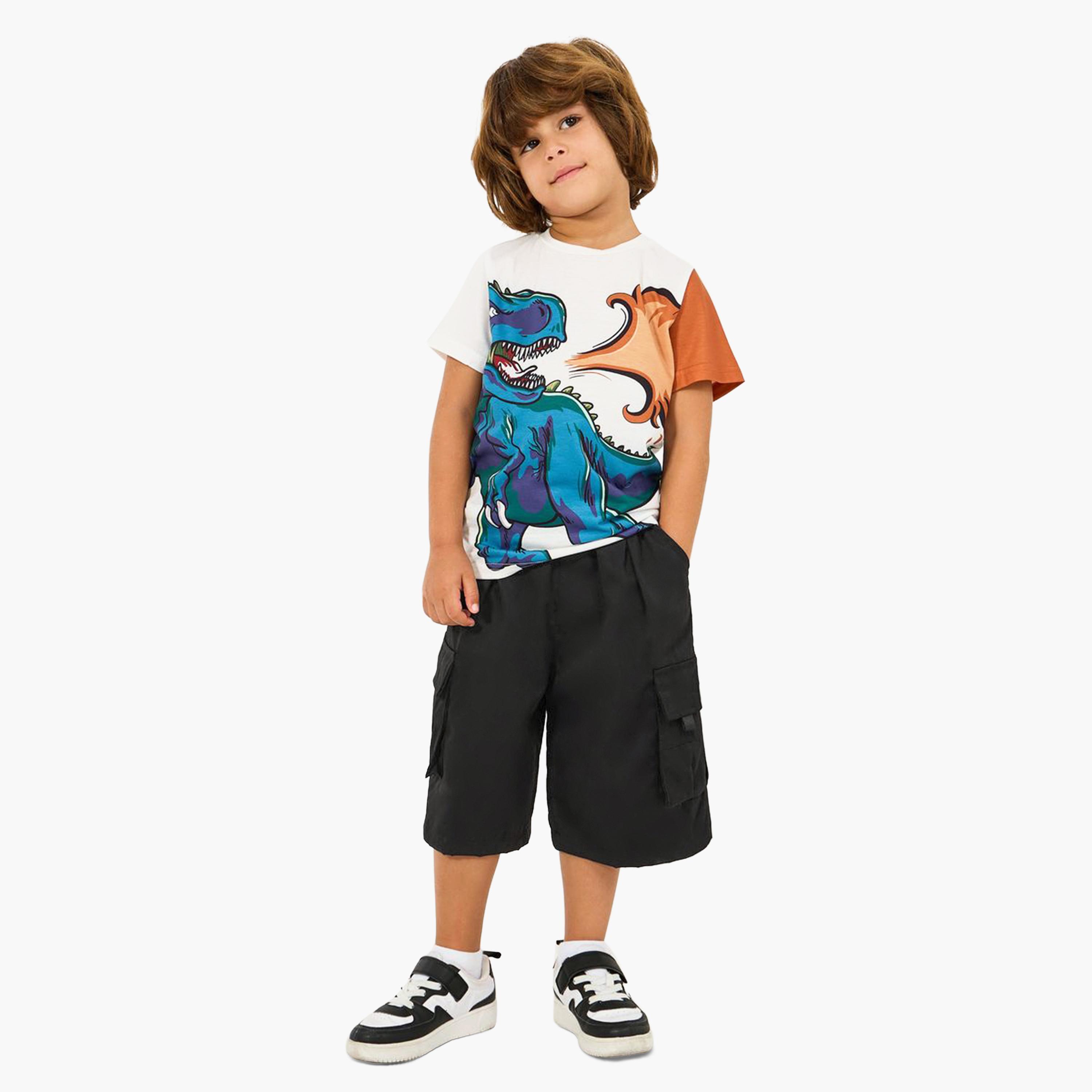 Styli Solid Cargo Loose Fit Shorts-boys-clothing-bottoms-shorts-image-2