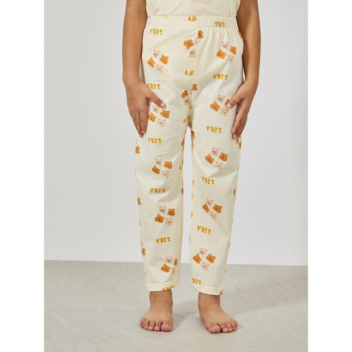 طقم من بنطال بيجاما مع تيشيرت بطبعة جرافيك-girls-clothing-nightwear-image-5