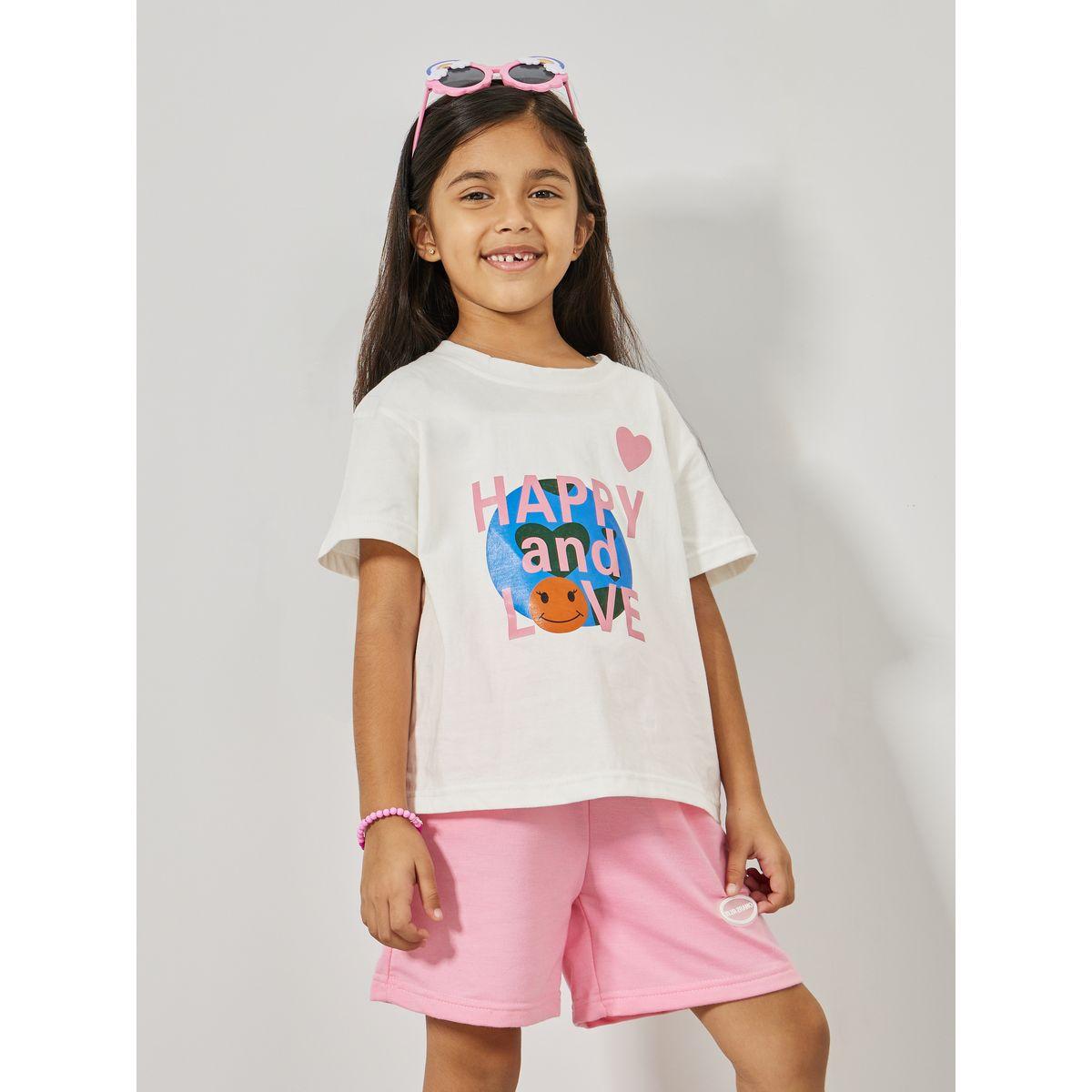 مجموعة من شورت مع تيشيرت بطبعة جرافيك-girls-clothing-setsandcoords-image-2