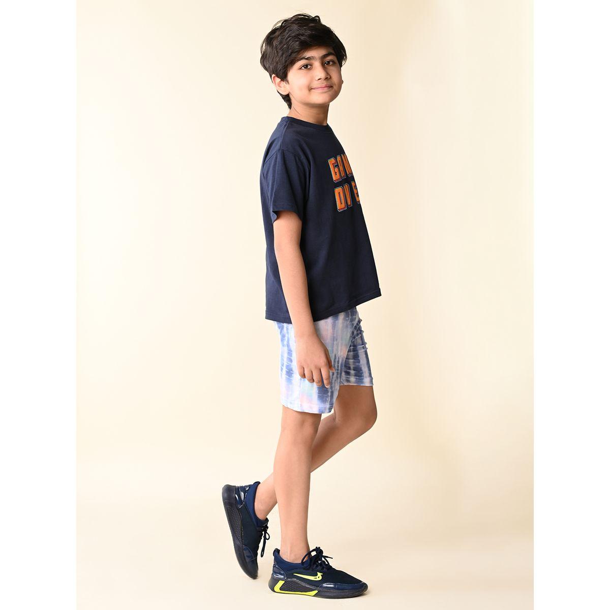 مجموعة من شورت بطبعة تاي داي مع تيشيرت-boys-clothing-setsandcoords-image-3