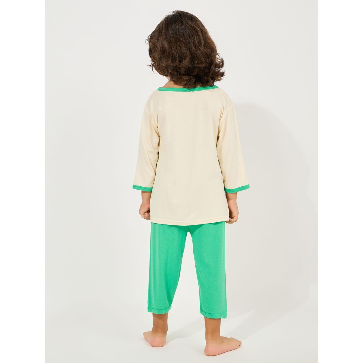 طقم من بنطال بيجاما قصير مع تيشيرت بطبعة دب-girls-clothing-nightwear-image-4