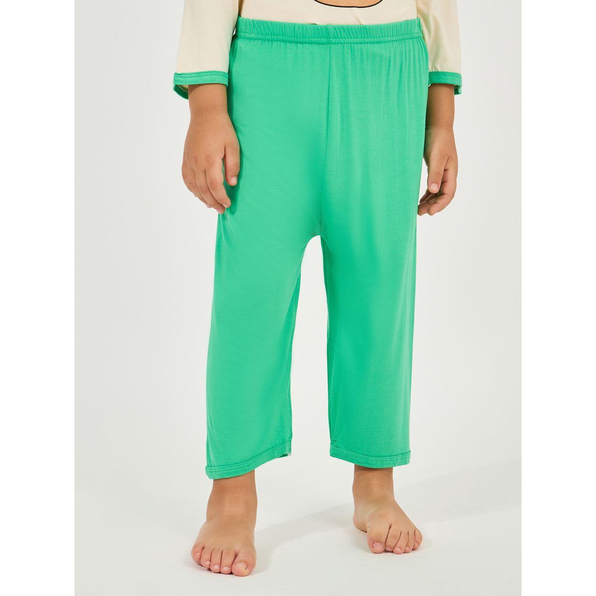 طقم من بنطال بيجاما قصير مع تيشيرت بطبعة دب-girls-clothing-nightwear-image-5
