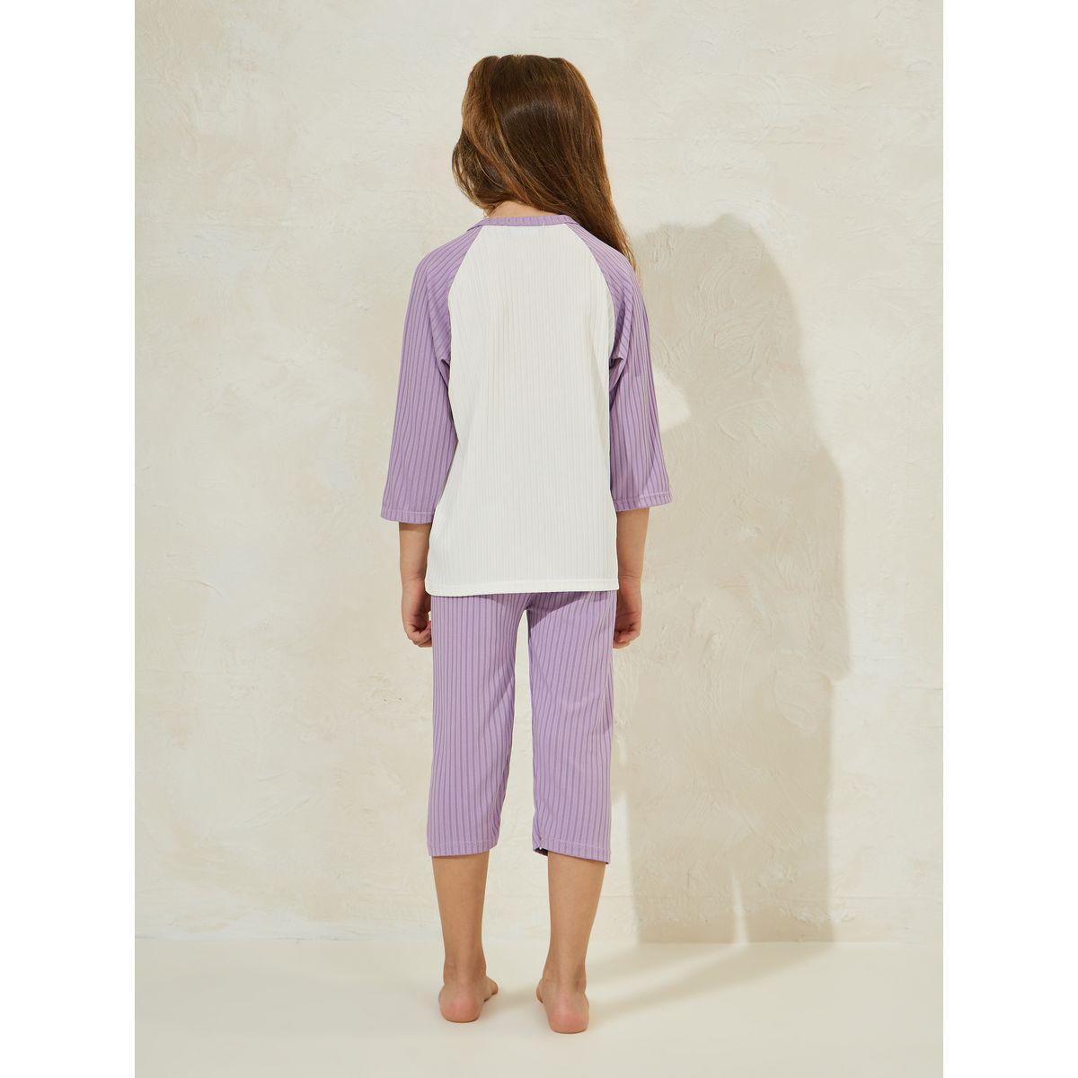 طقم من بنطال بيجاما قصير مع تيشيرت باكمام 3/4-girls-clothing-nightwear-image-4