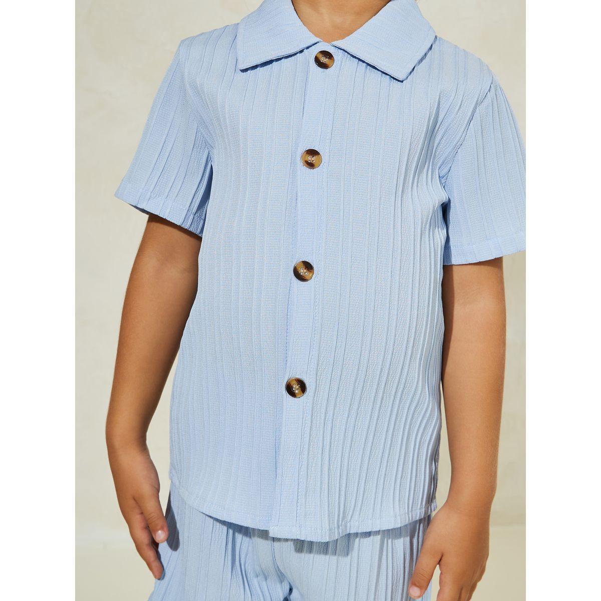مجموعة من شورت وقميص بتفاصيل بارزة الملمس-boys-clothing-setsandcoords-image-3