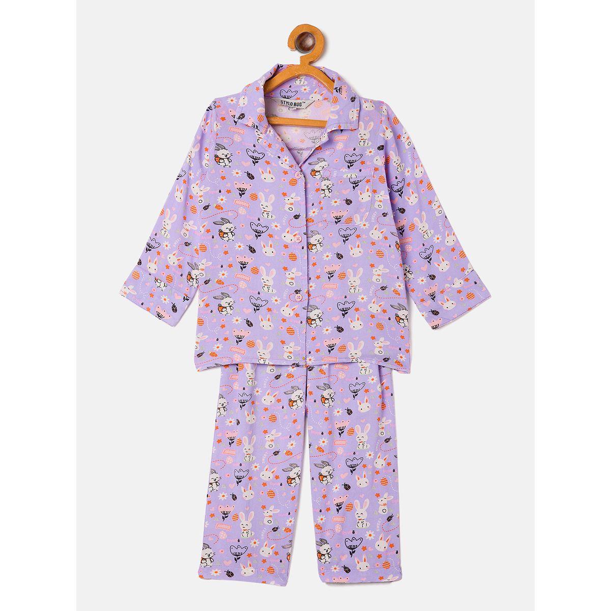طقم من بنطال بيجاما مع بلوزة بطبعة جرافيك ستايلو بَج × ستايلي-girls-clothing-nightwear-image-1