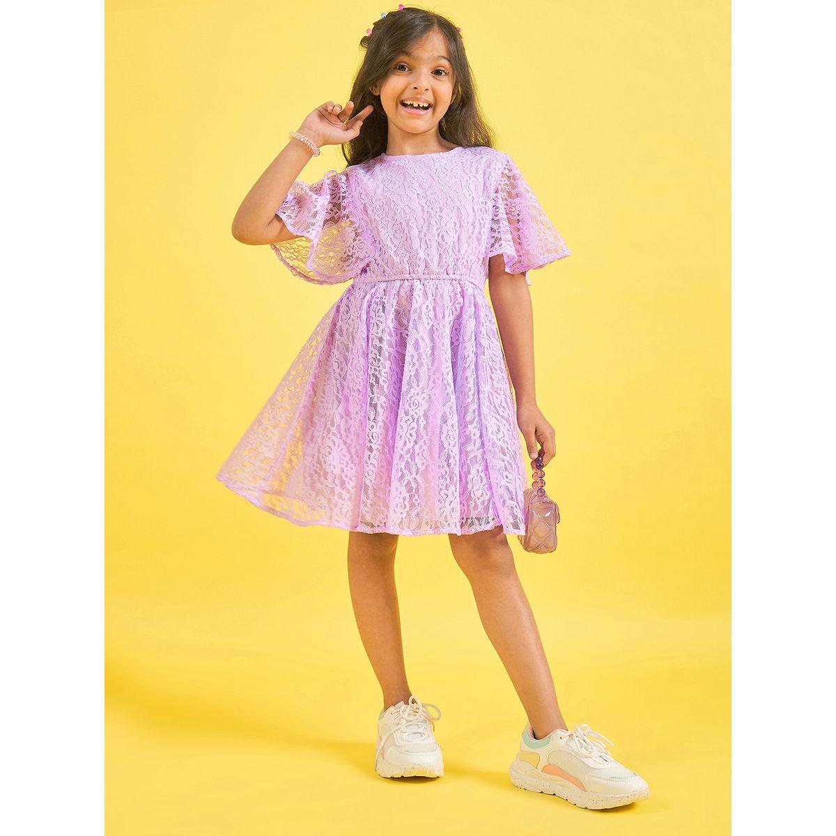 فستان بياقة دائرية بتفاصيل دانتيل ستايلو بَج × ستايلي-girls-clothing-dressesandjumpsuits-image-2