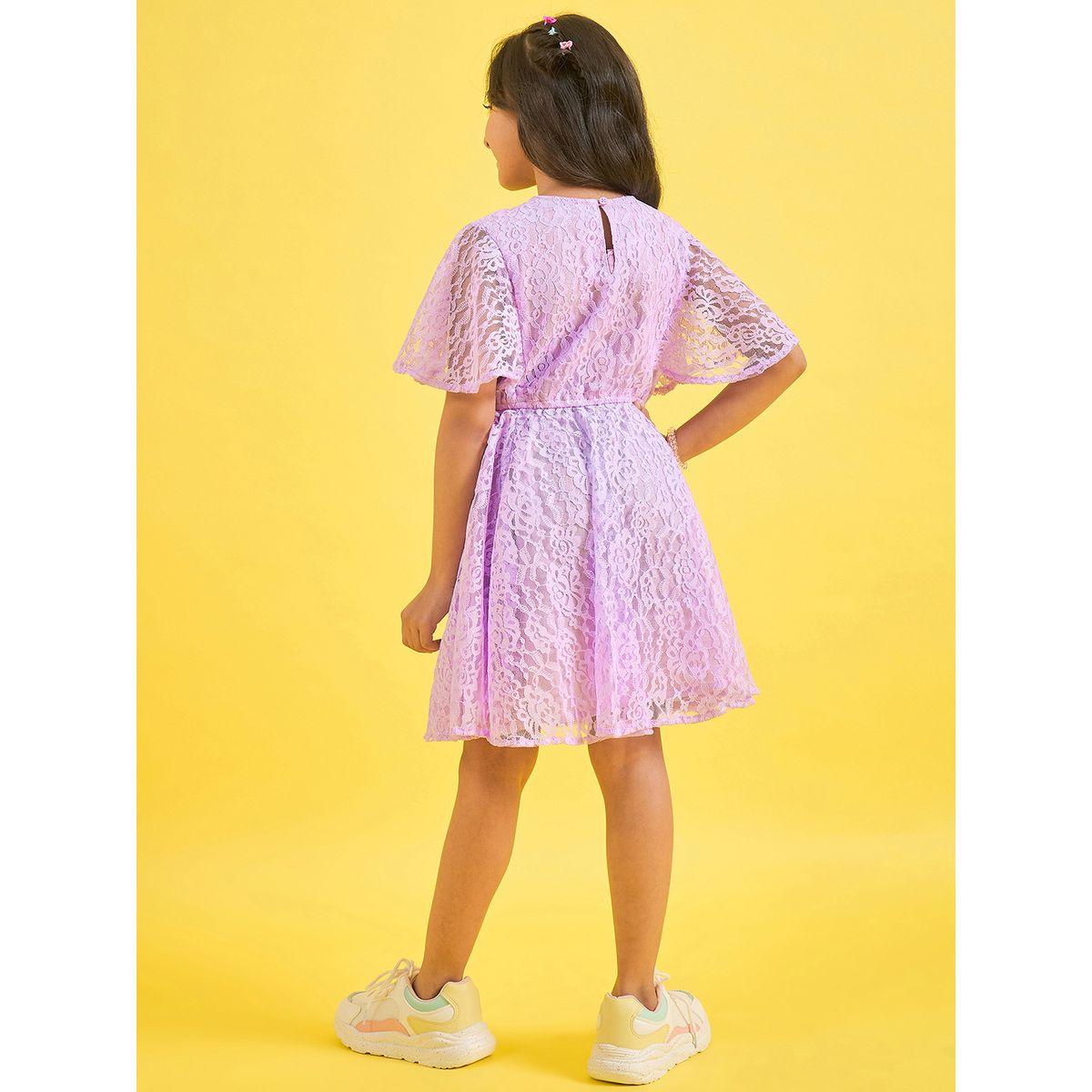فستان بياقة دائرية بتفاصيل دانتيل ستايلو بَج × ستايلي-girls-clothing-dressesandjumpsuits-image-5
