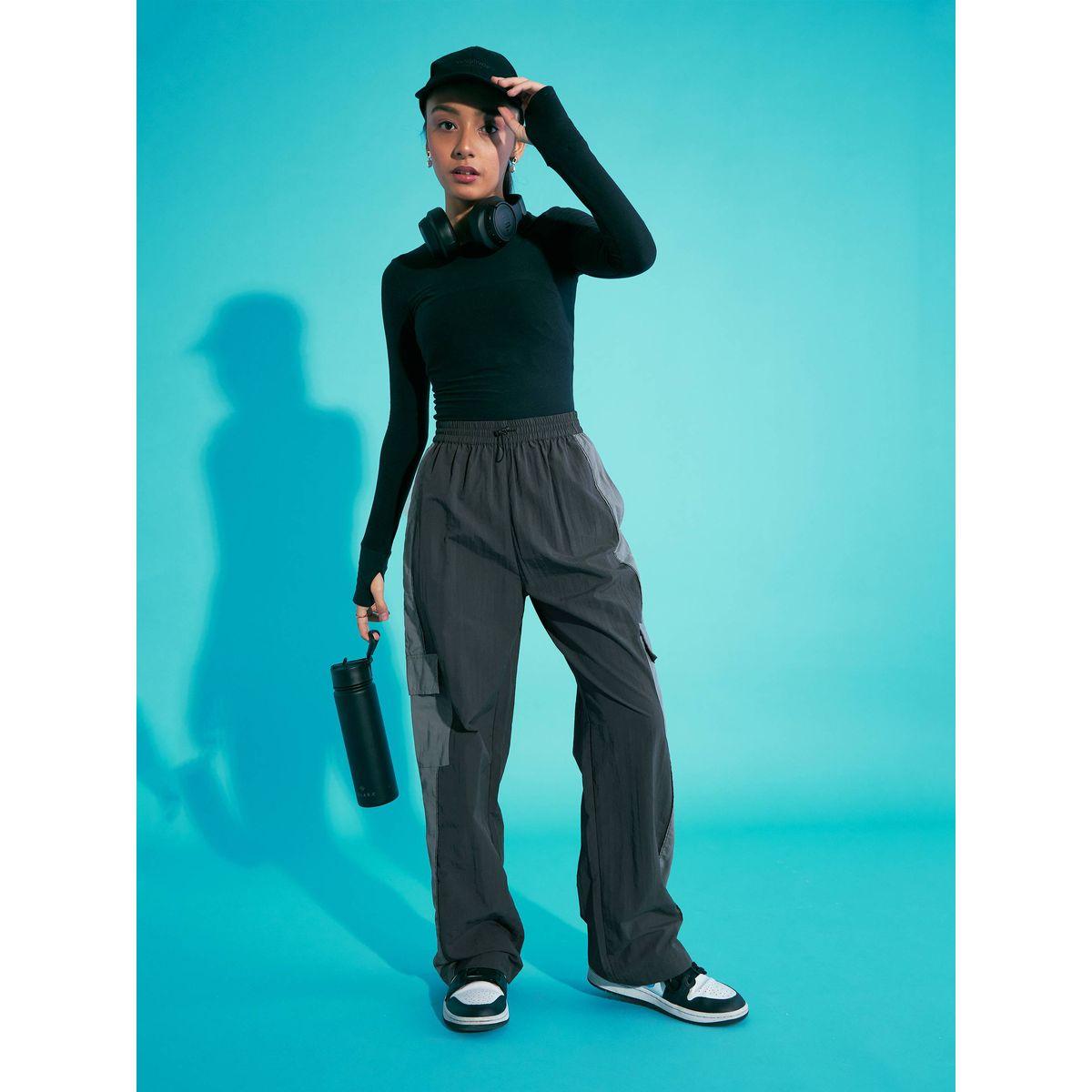Noh-Voh X Styli  Contrast Pocket Cargo Parachute Pants-girls-clothing-bottoms-trousers-image-2