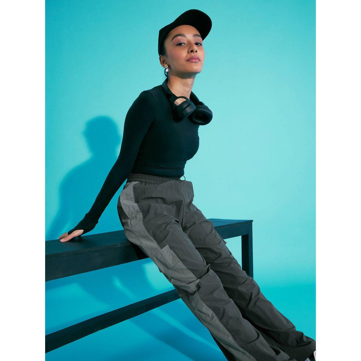 Noh-Voh X Styli  Contrast Pocket Cargo Parachute Pants-girls-clothing-bottoms-trousers-image-6