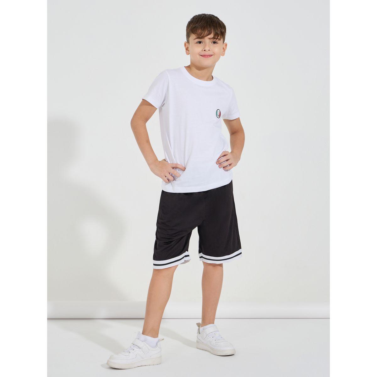 Styli Basic T-Shirt with Badge Detail-boys-clothing-tshirtsandpolos-image-2