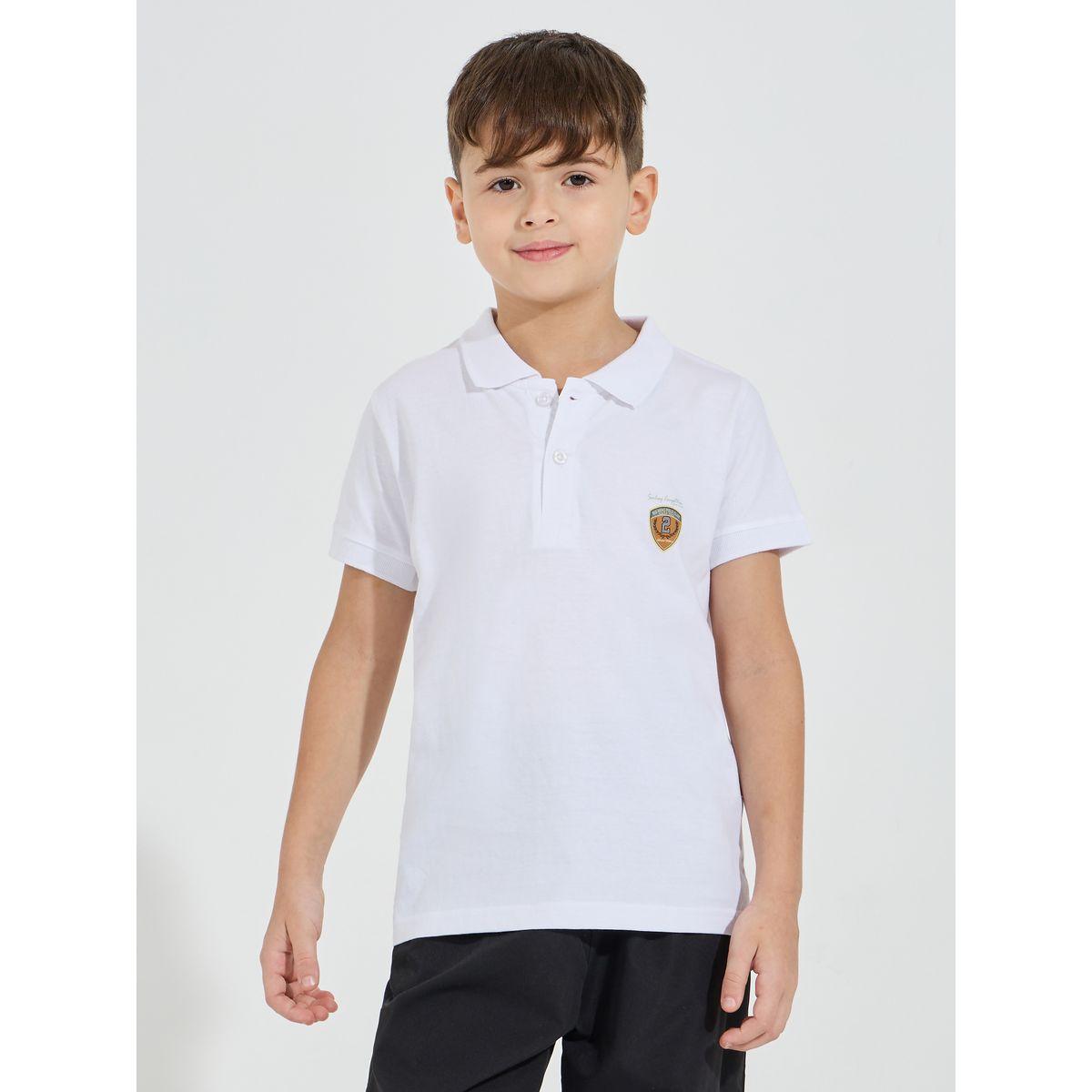 تيشيرت بياقة بولو وشارة مُطرّزة-boys-clothing-tshirtsandpolos-image-1