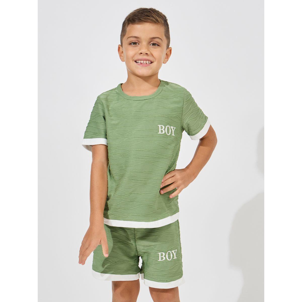مجموعة من شورت مع تيشيرت بتفاصيل بارزة الملمس-boys-clothing-setsandcoords-image-2