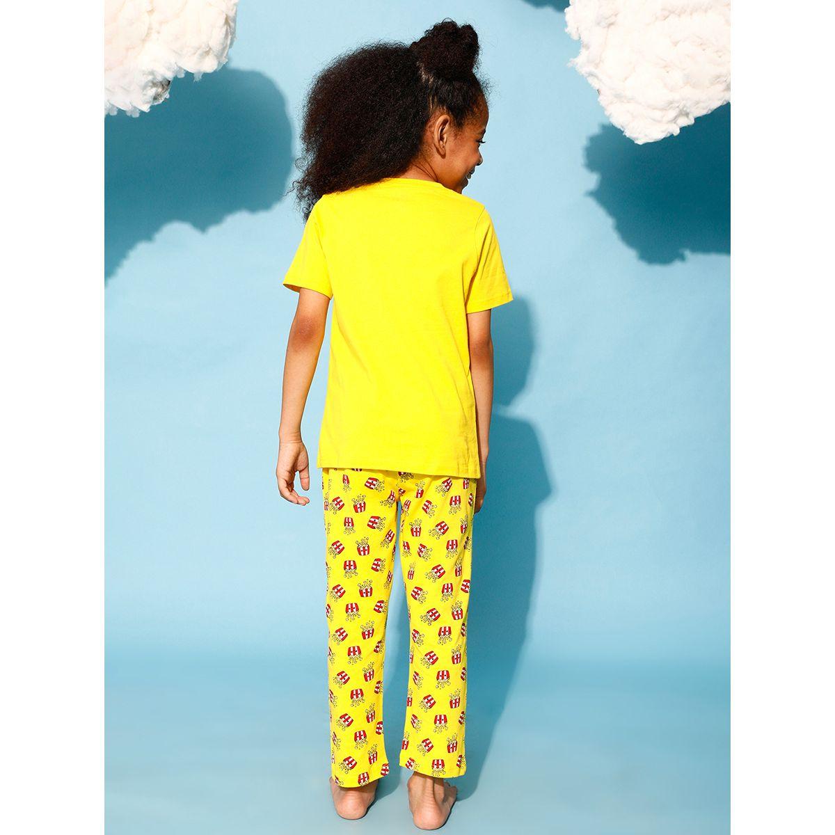 Clovia Cubs X Styli  Popcorn Graphic Print T-Shirt & Pyjama Set-girls-clothing-nightwear-image-5