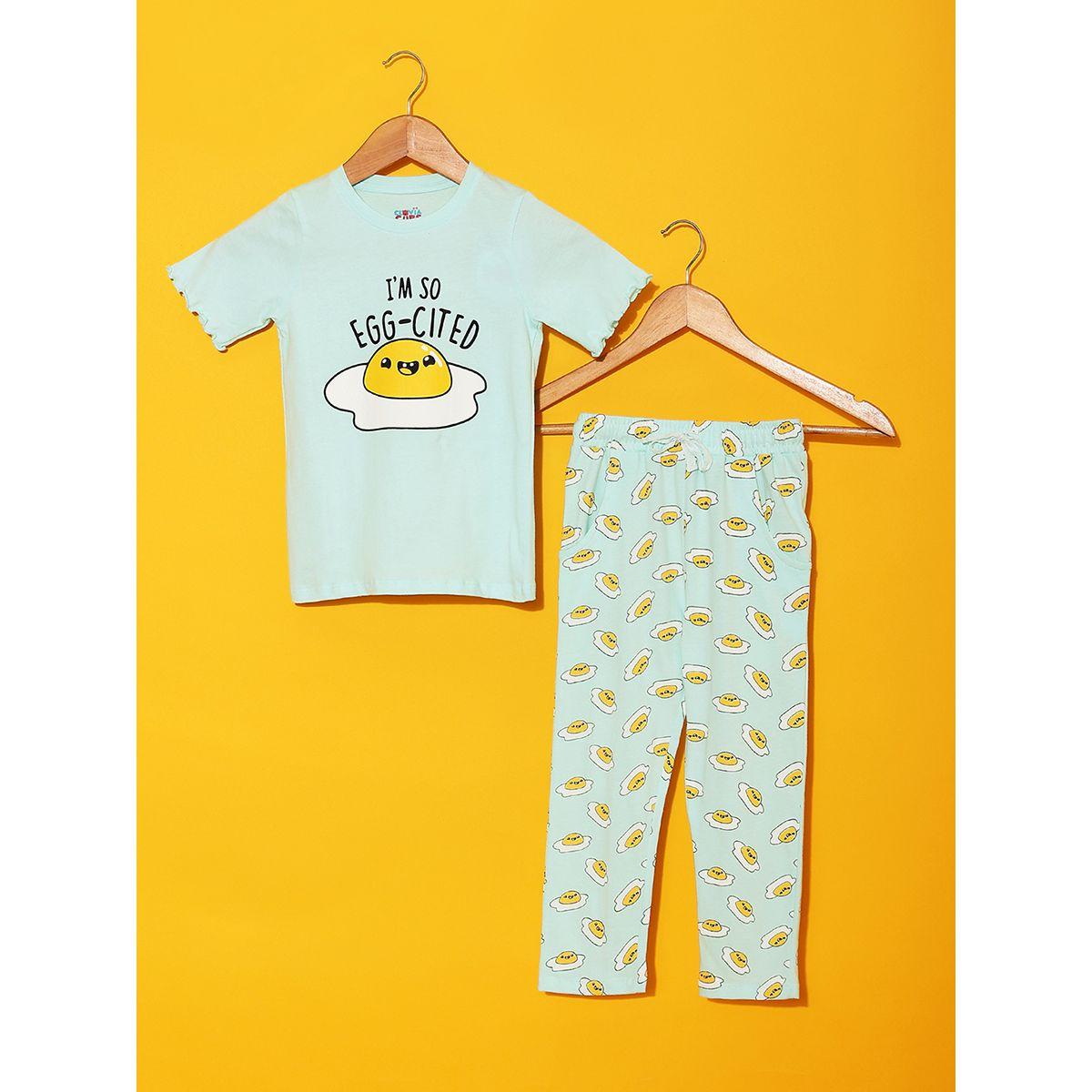 Clovia Cubs X Styli  Egg-Cited Graphic Print T-Shirt & Pyjama Set-girls-clothing-nightwear-image-1