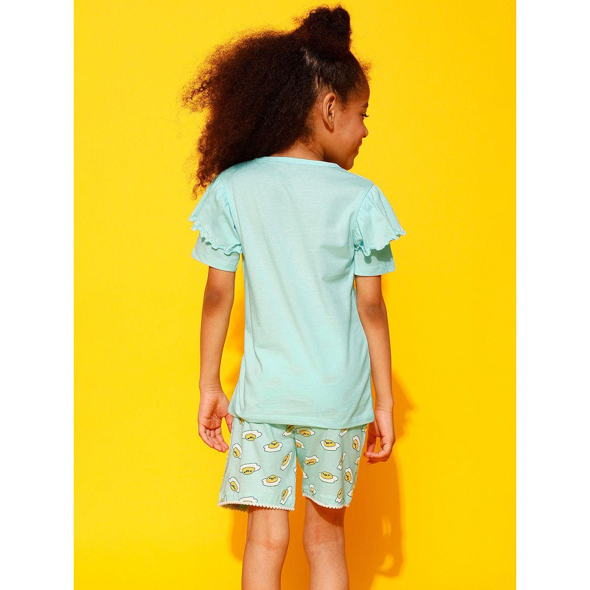 طقم من شورت مع بلوزة بطبعة جرافيك كلوفيا كَبس × ستايلي-girls-clothing-nightwear-image-5
