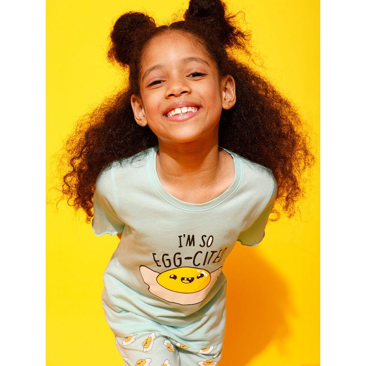 Clovia Cubs X Styli  Egg-Cited Graphic Print T-Shirt & Pyjama Set-girls-clothing-nightwear-image-2