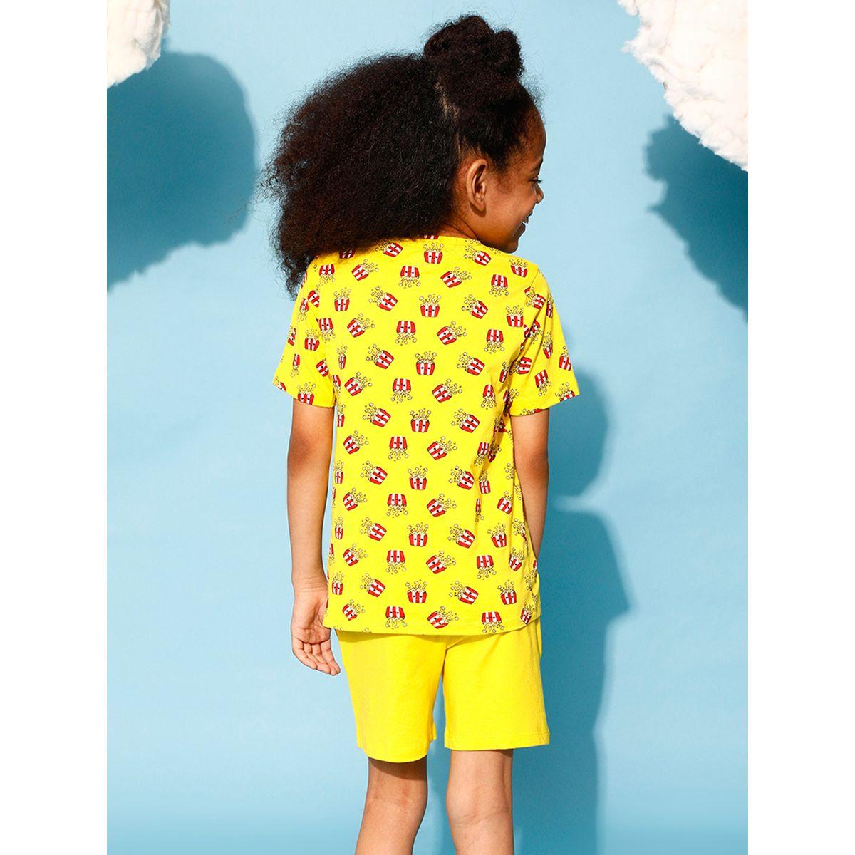 مجموعة من شورت مع تيشيرت بطبعة جرافيك كلوفيا كَبس × ستايلي-girls-clothing-nightwear-image-6